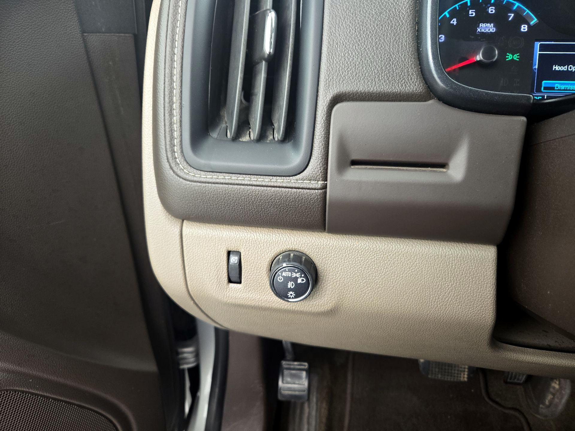 Thumbnail: 2018 GMC Canyon - 13