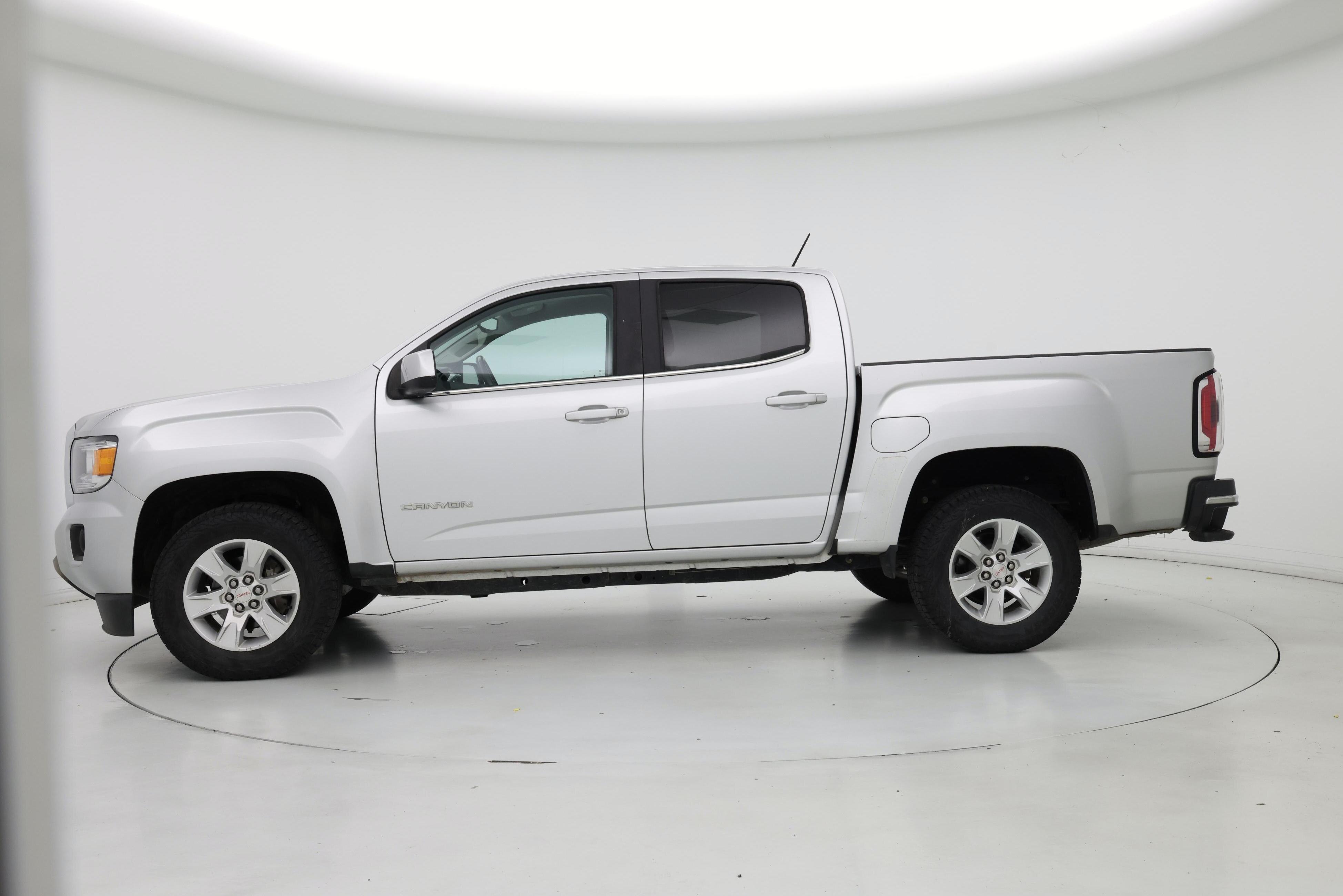 Thumbnail: 2018 GMC Canyon - 3