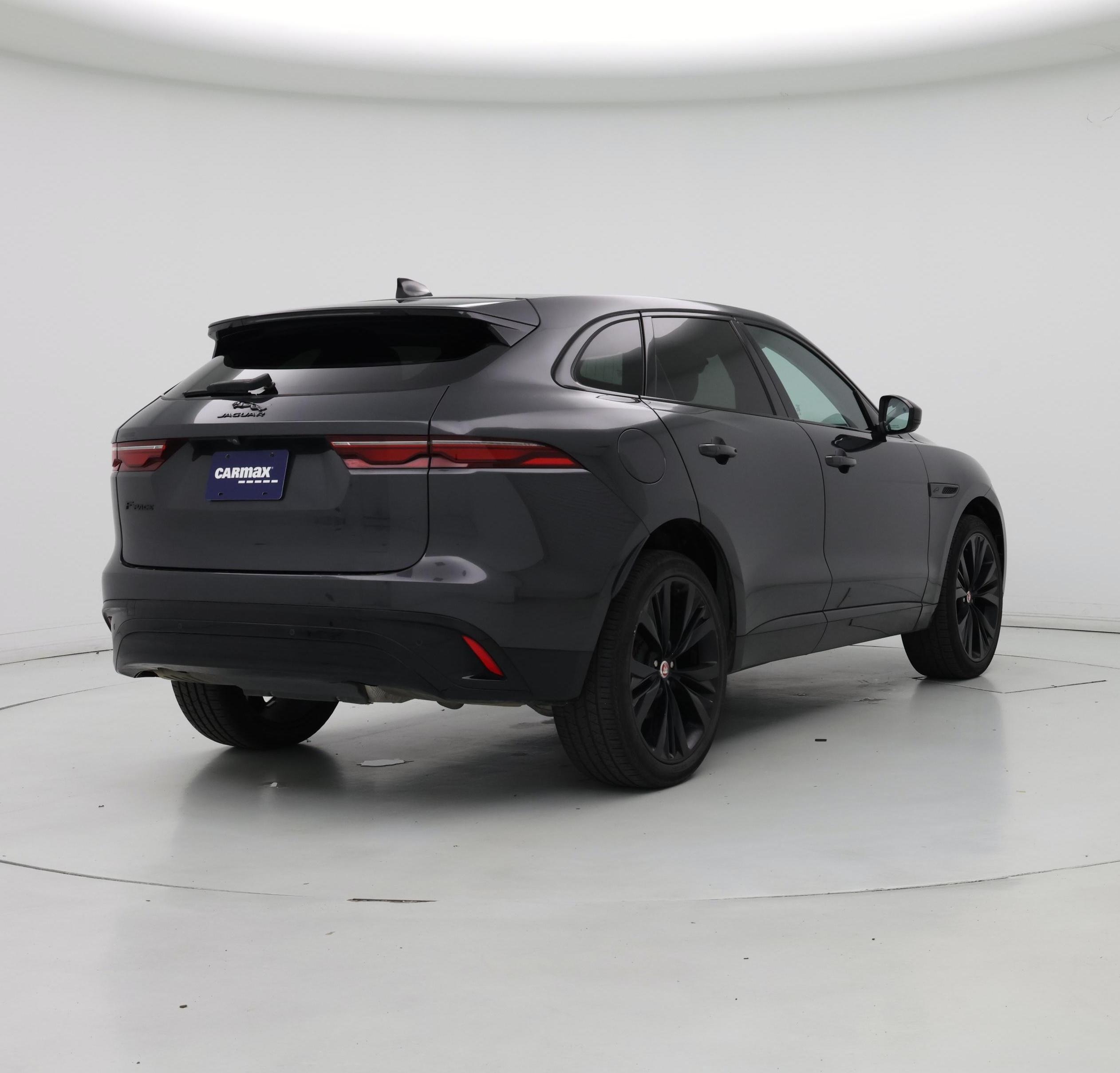 Thumbnail: 2023 Jaguar F-Pace - 8