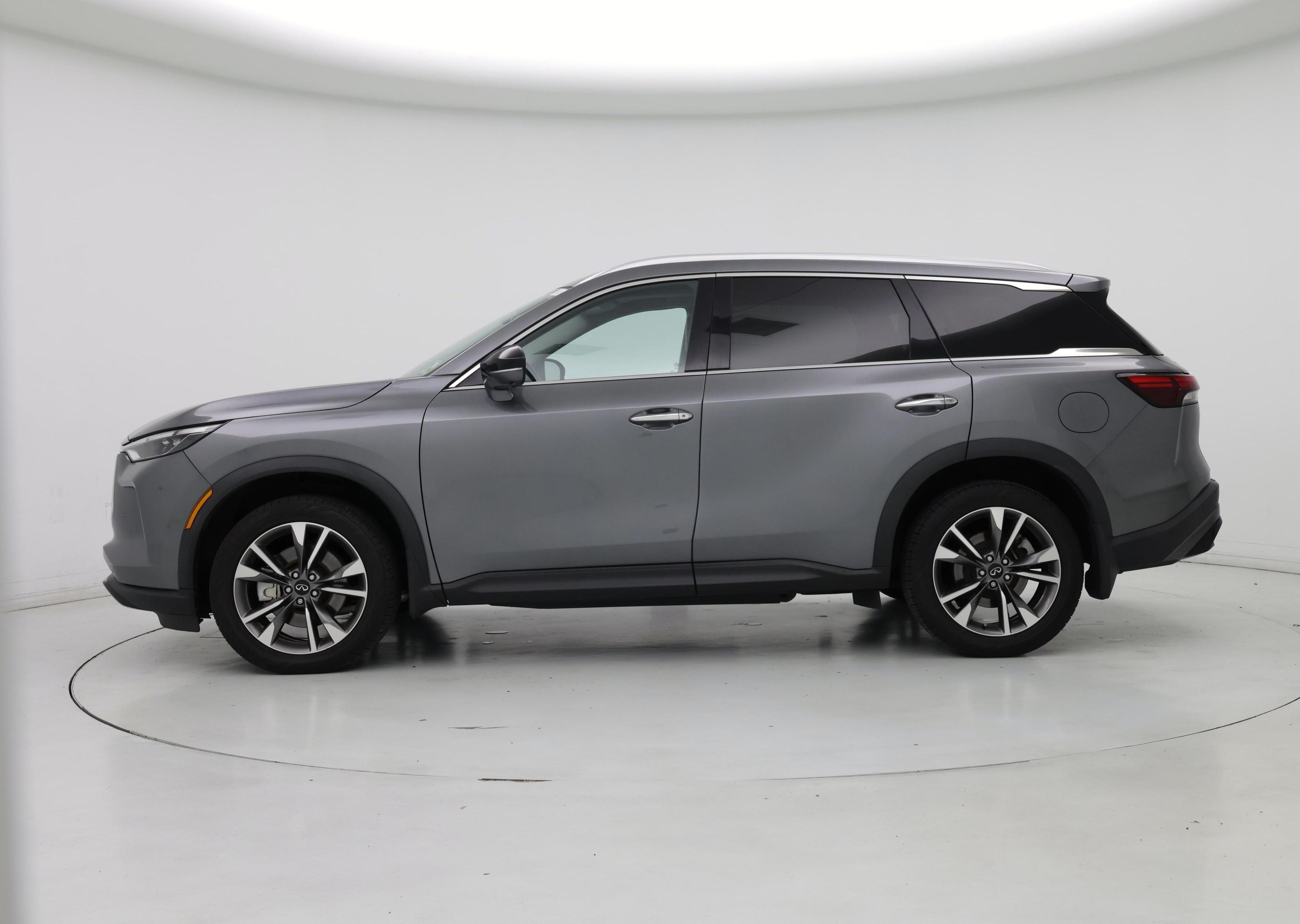 Thumbnail: 2023 INFINITI QX60 - 3