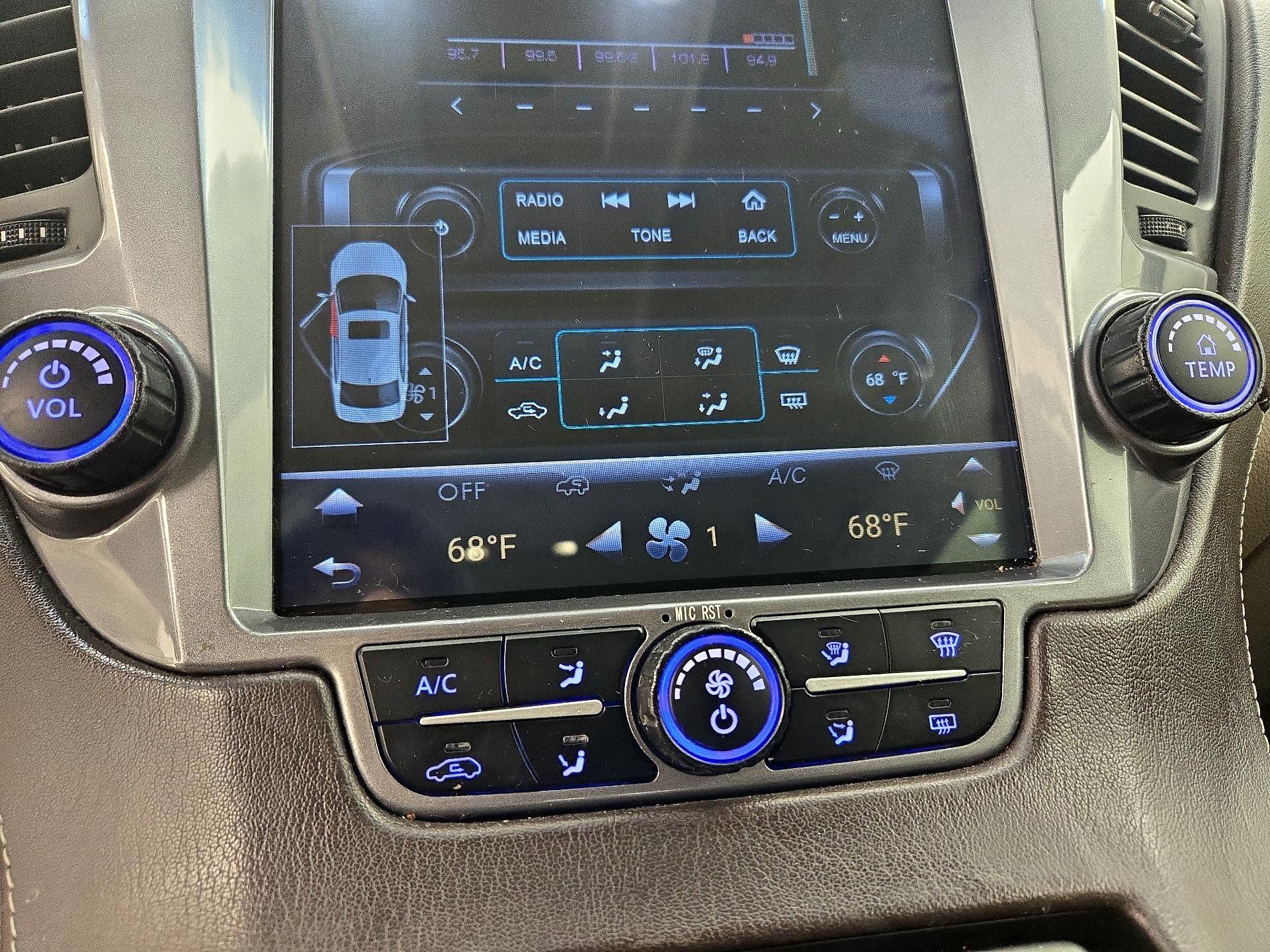 Thumbnail: 2015 Chevrolet Tahoe - 17