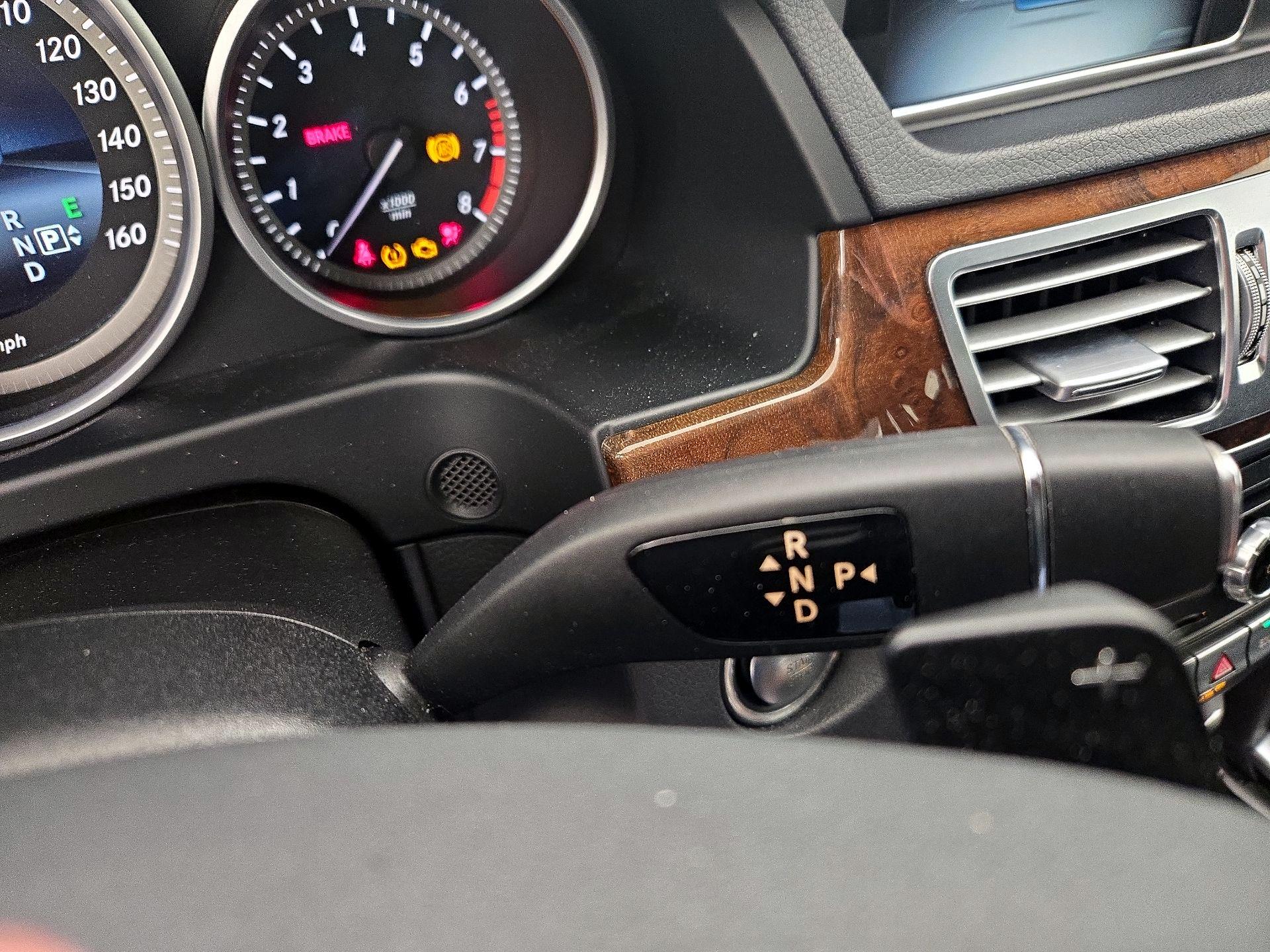 Thumbnail: 2016 Mercedes-Benz E-Class - 18