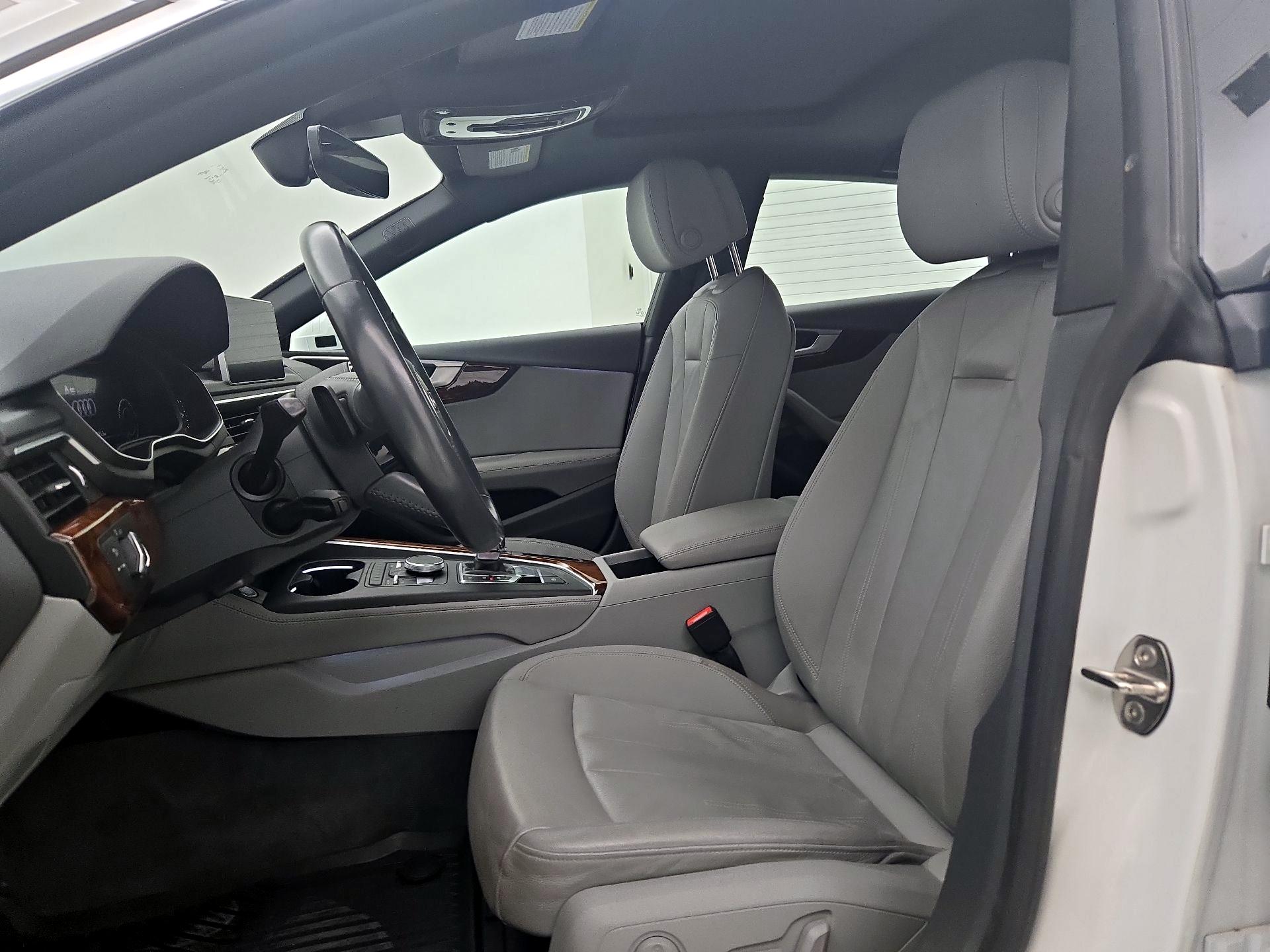 Thumbnail: 2019 Audi A5 - 11