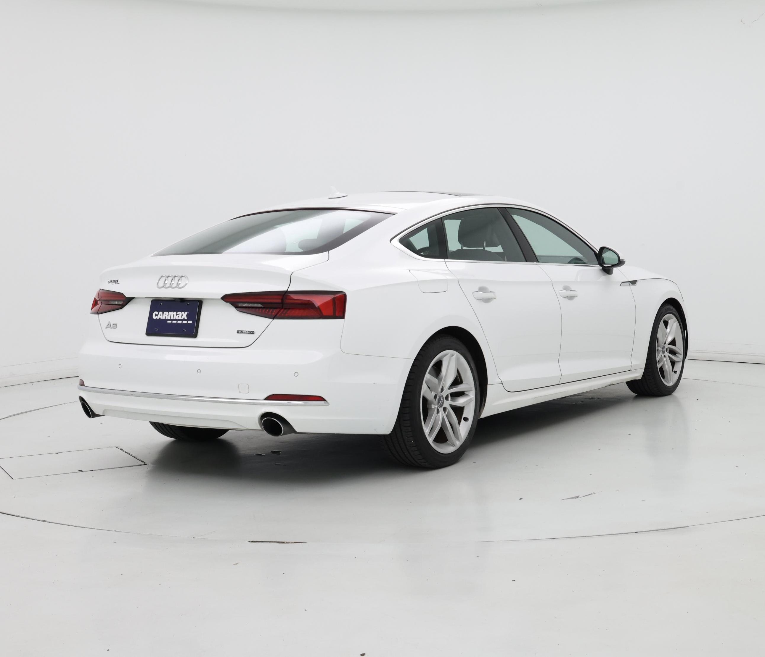 Thumbnail: 2019 Audi A5 - 8