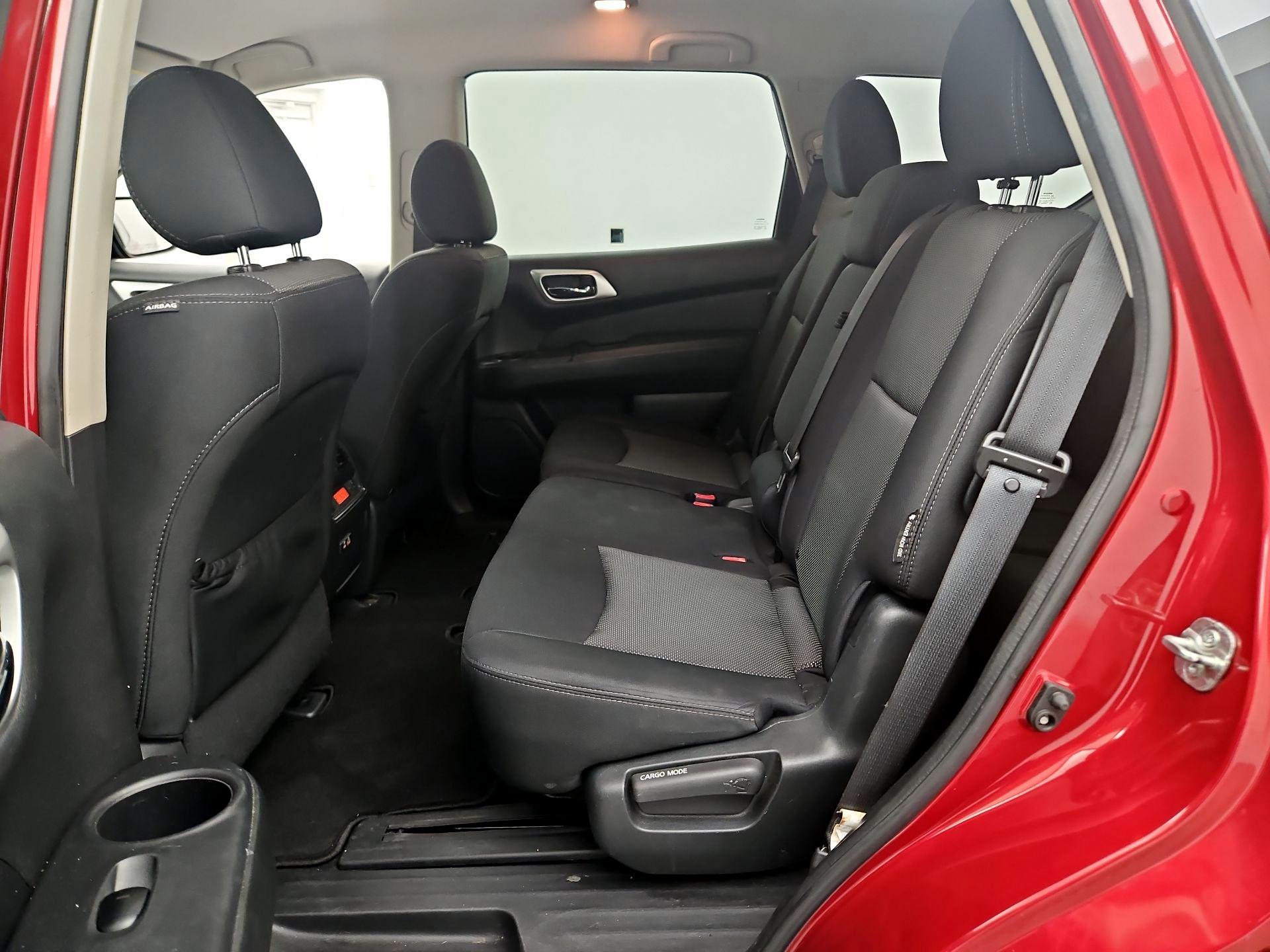 Thumbnail: 2019 Nissan Pathfinder - 19