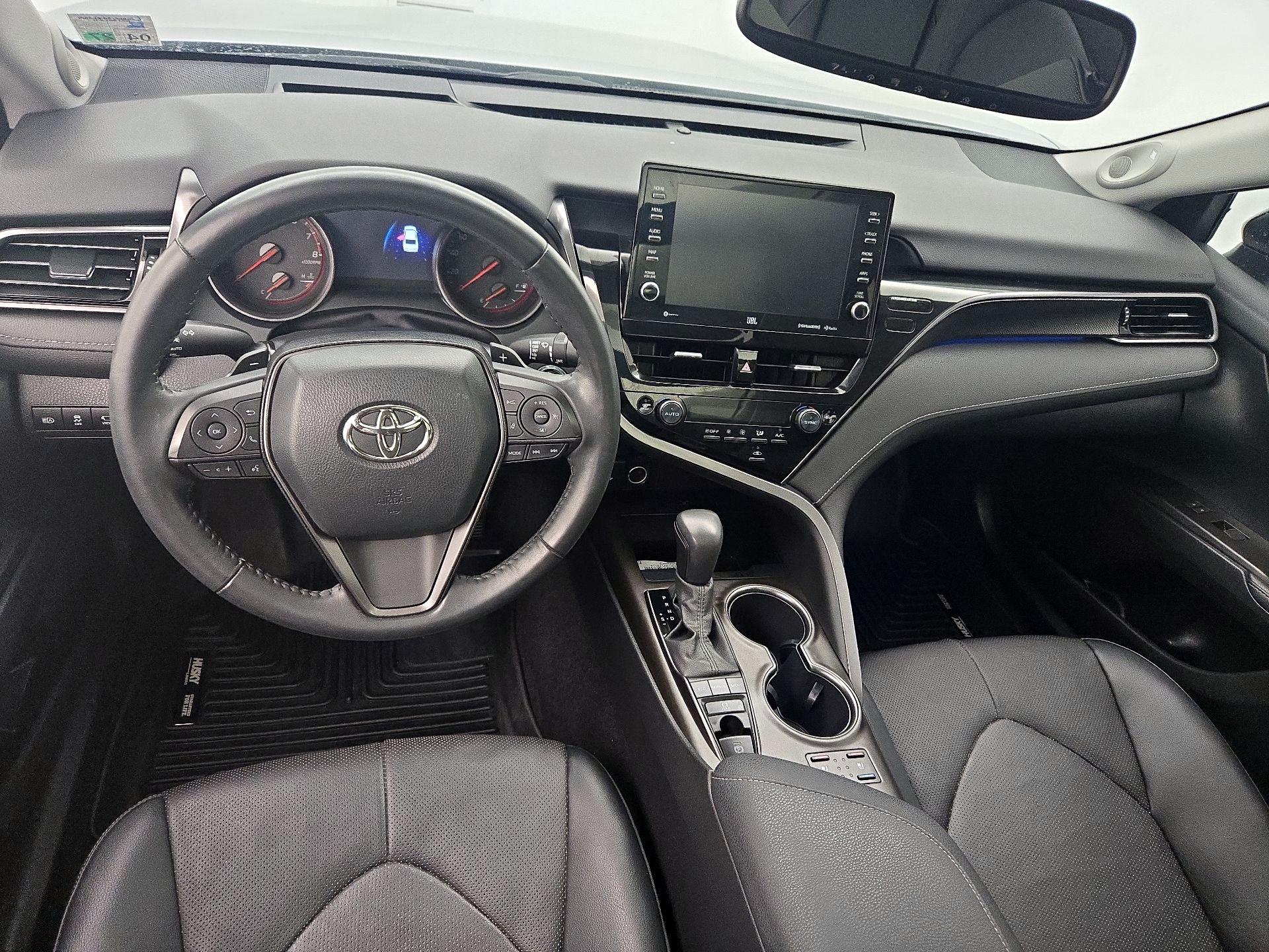 Thumbnail: 2022 Toyota Camry - 9