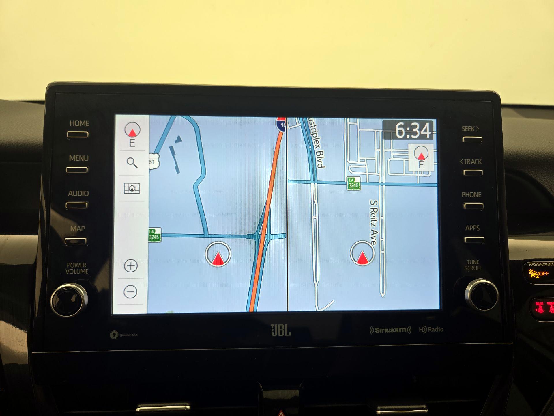 Thumbnail: 2022 Toyota Camry - 14