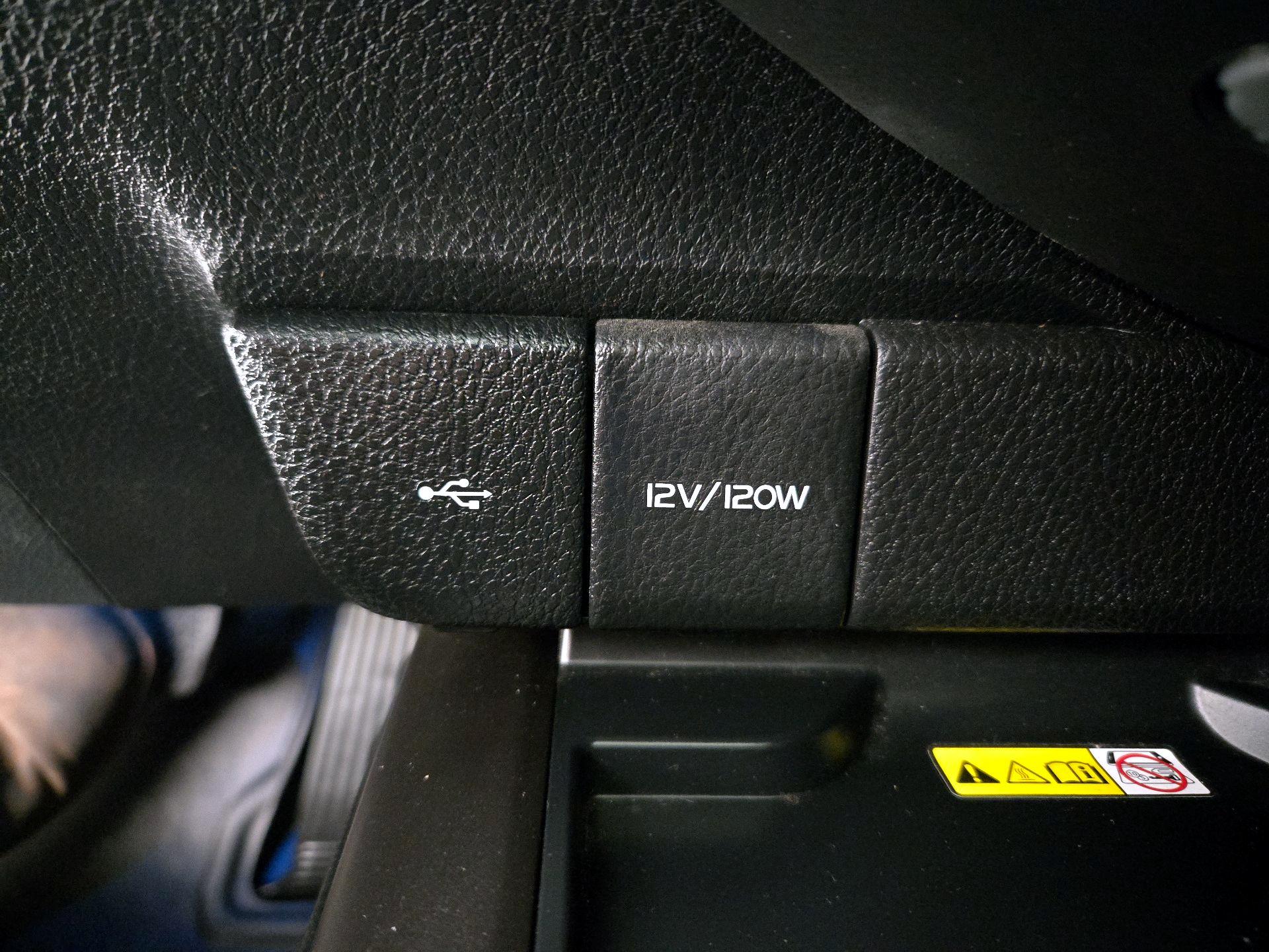 Thumbnail: 2022 Toyota Camry - 19