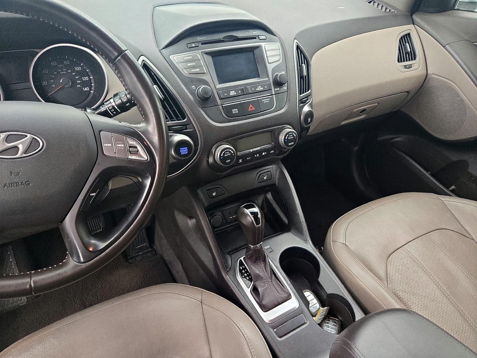 Thumbnail: 2014 Hyundai Tucson - 9