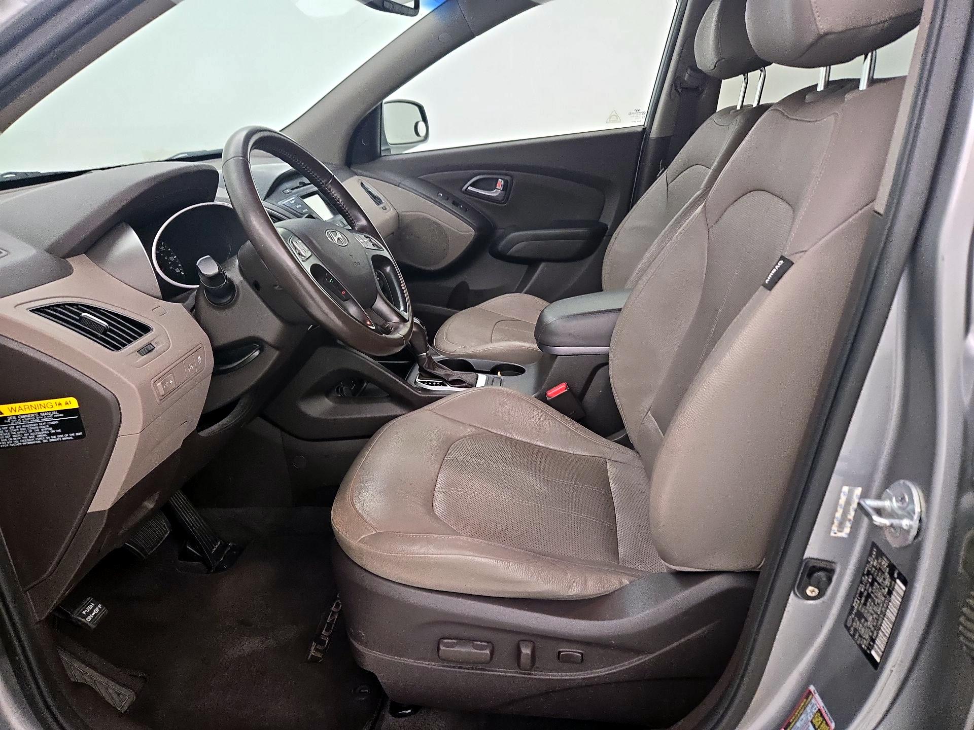 Thumbnail: 2014 Hyundai Tucson - 11