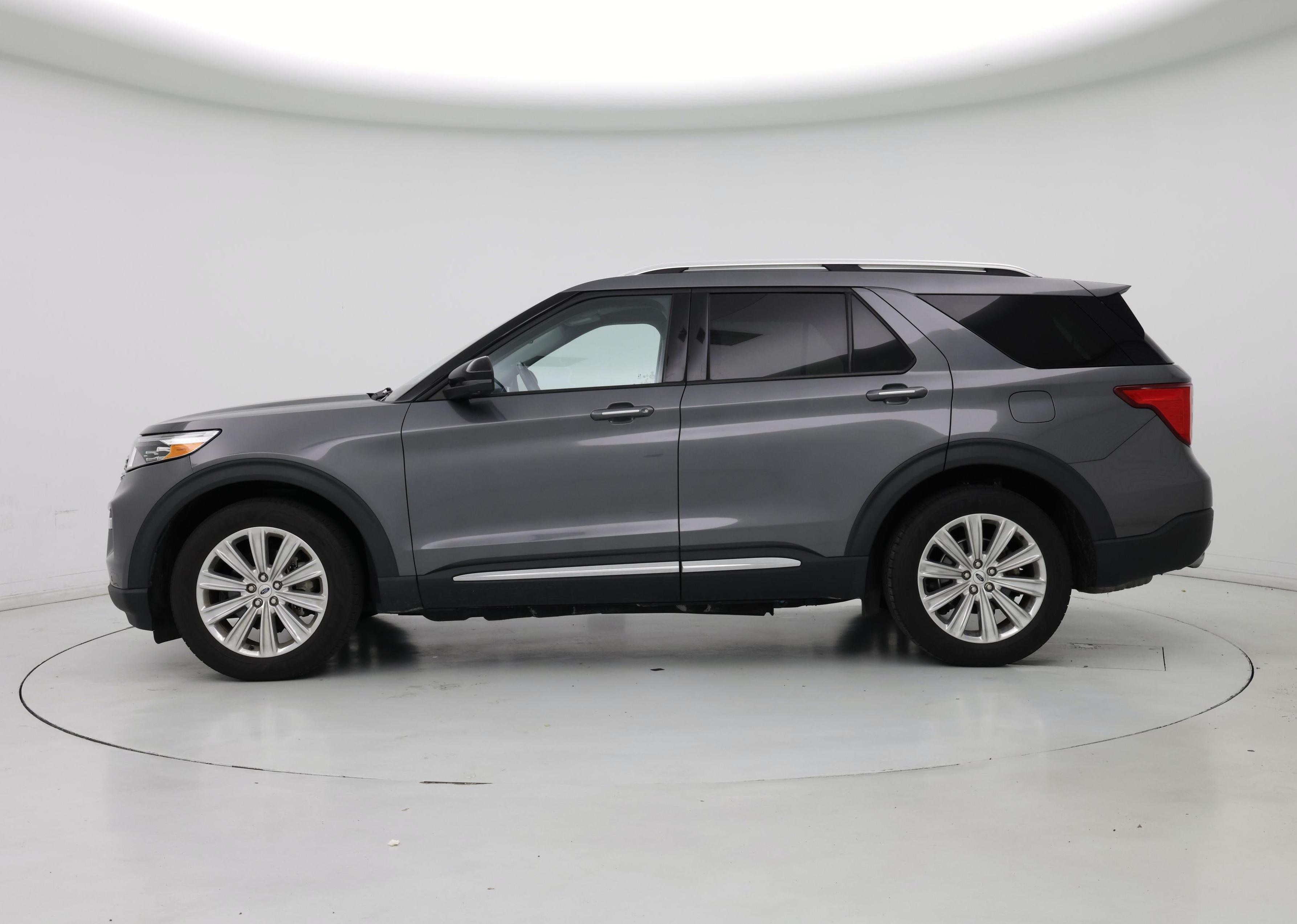 Thumbnail: 2021 Ford Explorer - 3