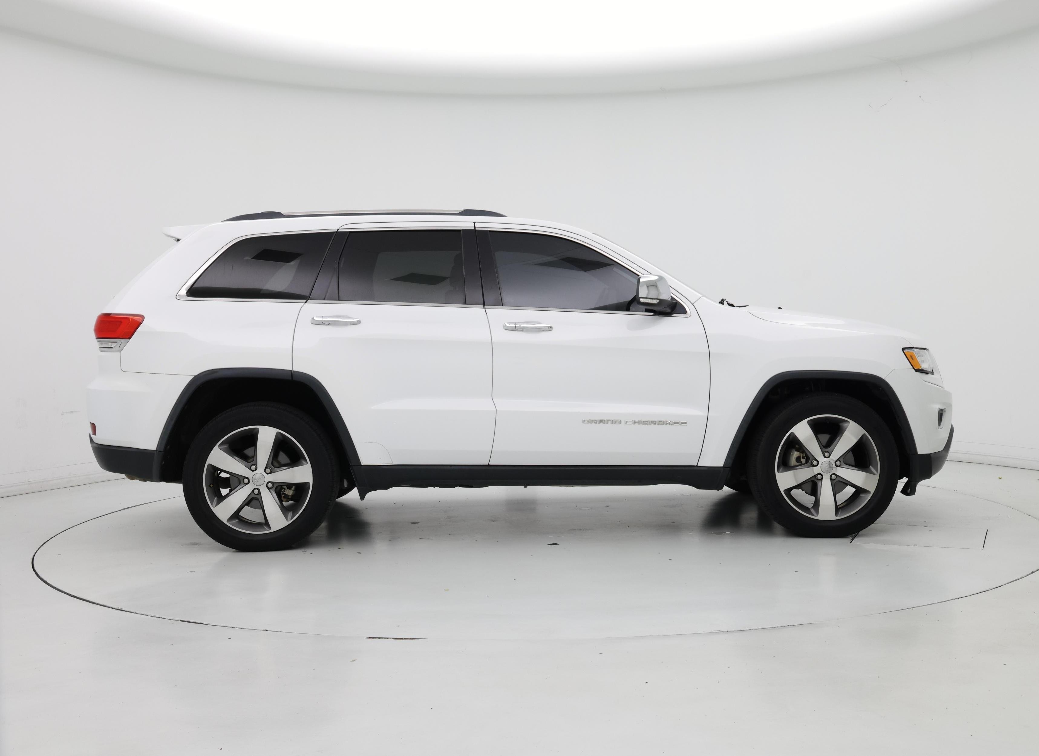 Thumbnail: 2015 Jeep Grand Cherokee - 7
