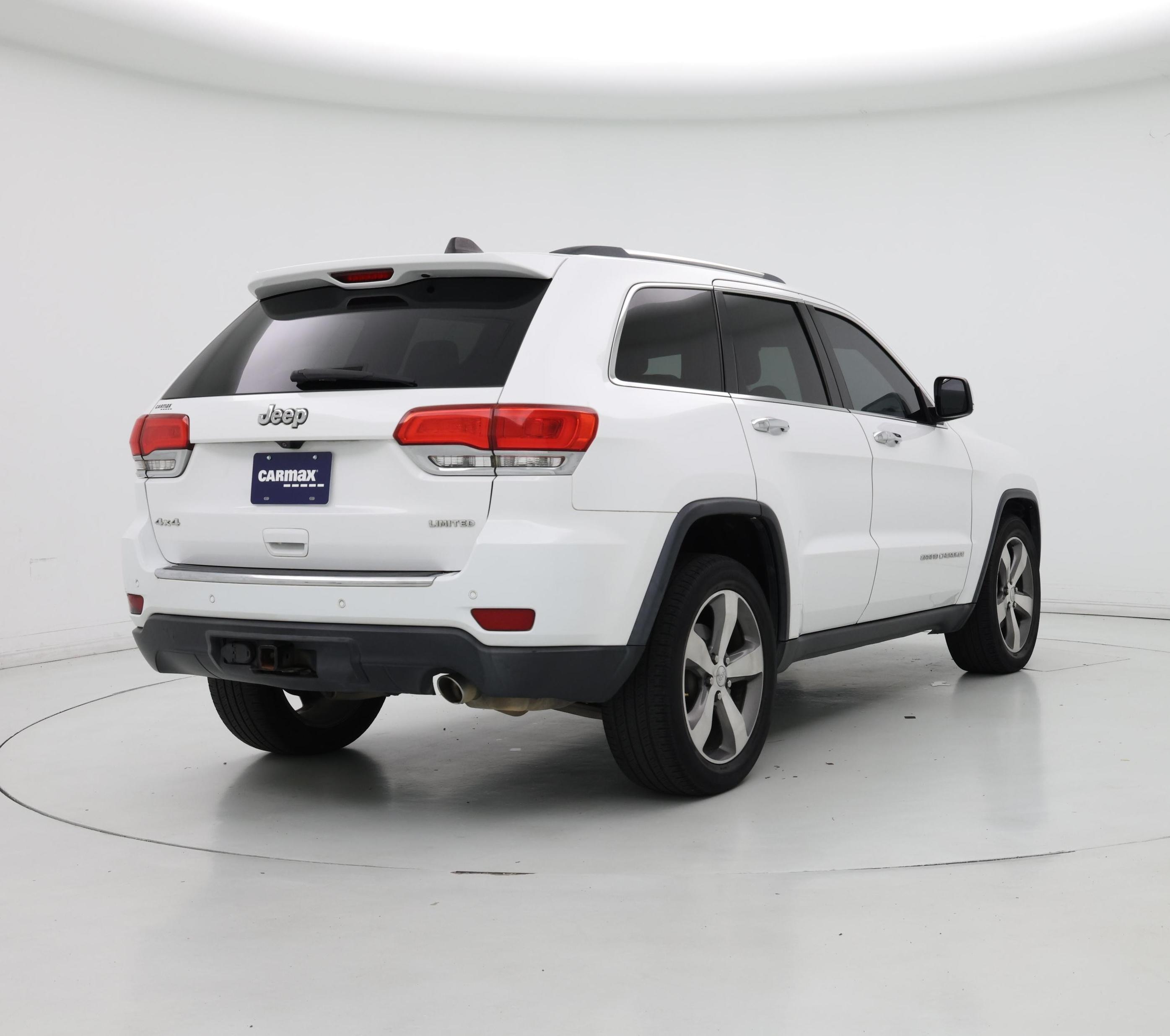 Thumbnail: 2015 Jeep Grand Cherokee - 8