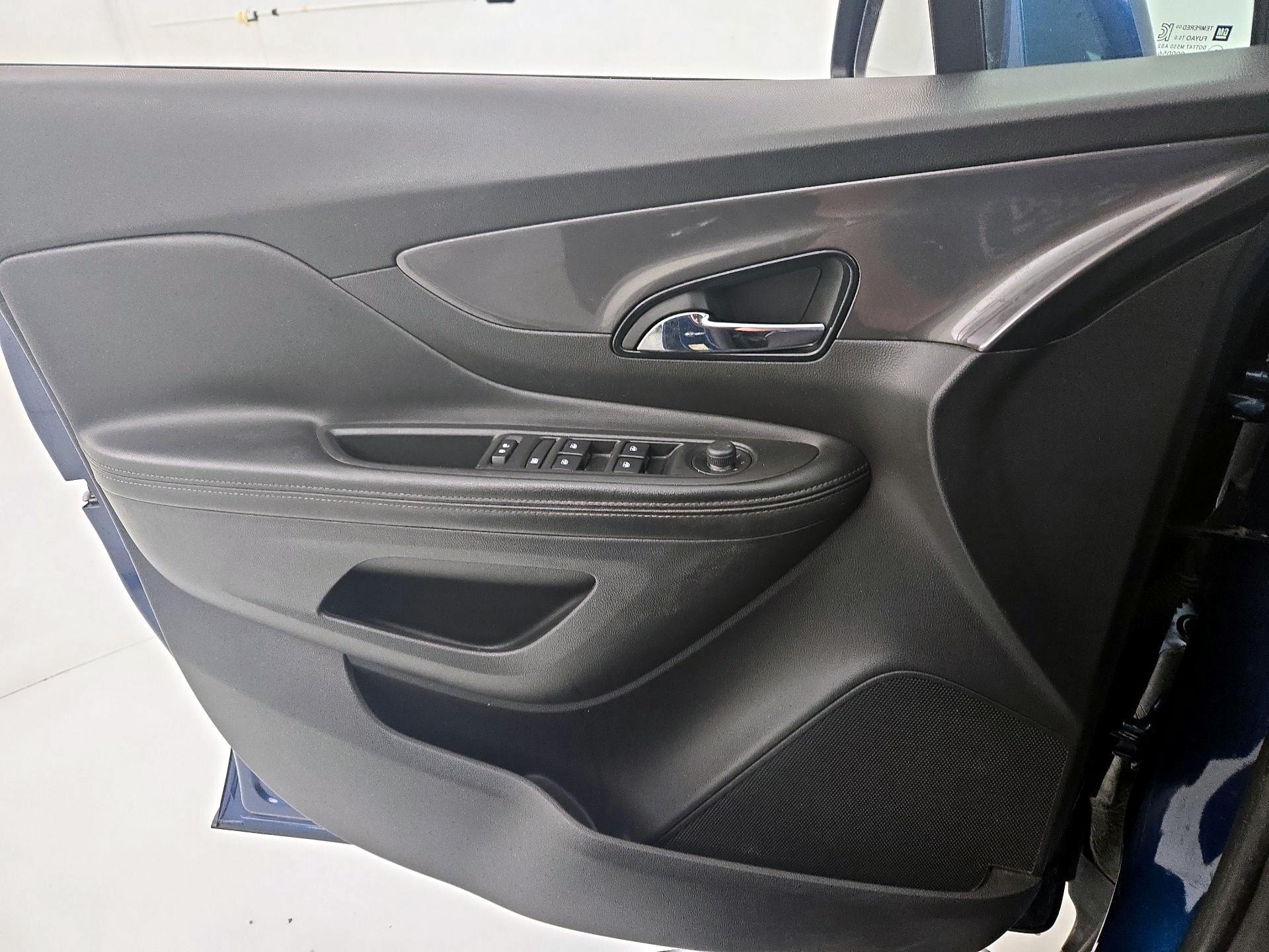 Thumbnail: 2019 Buick Encore - 12