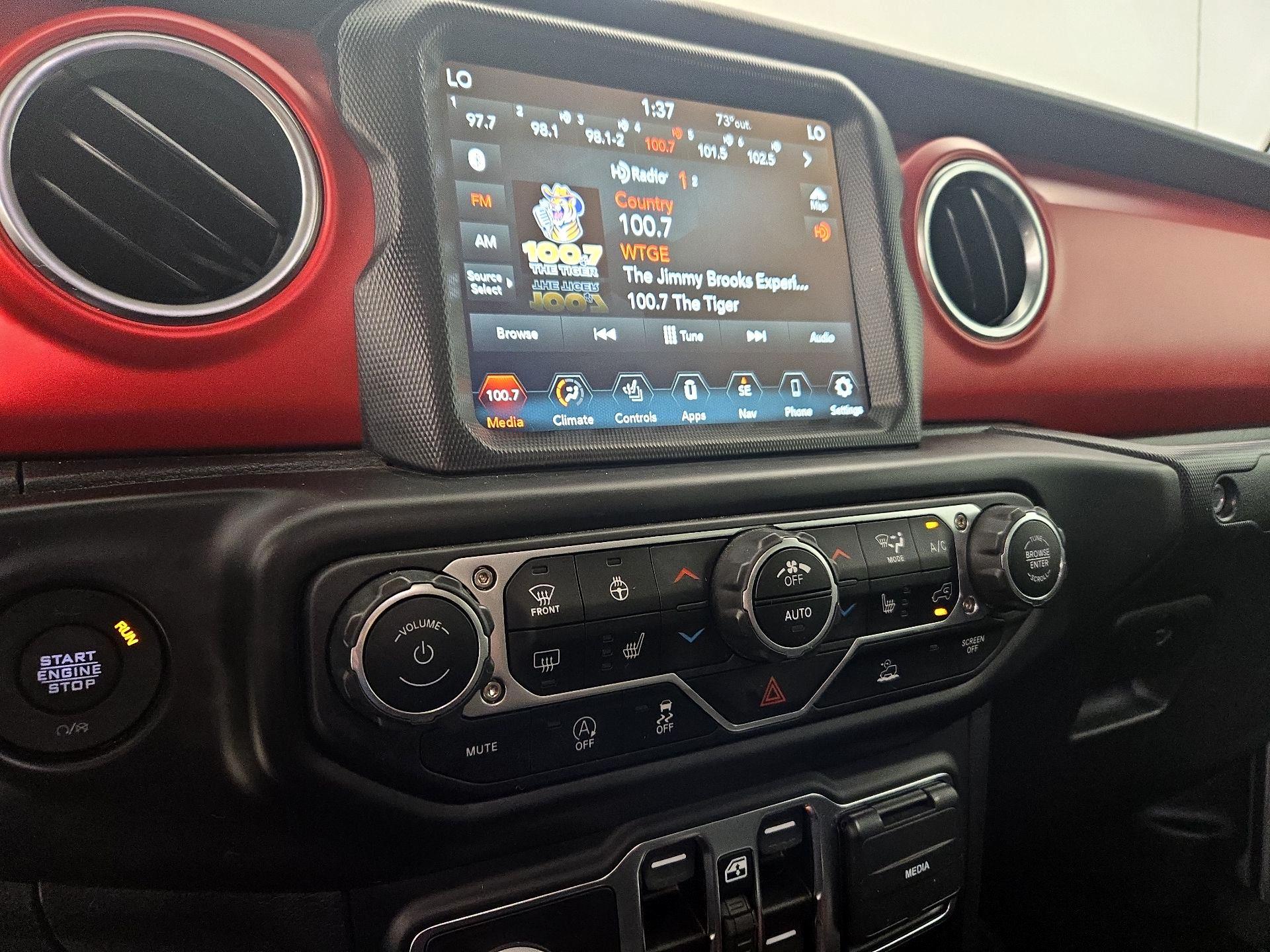 Thumbnail: 2023 Jeep Gladiator - 16
