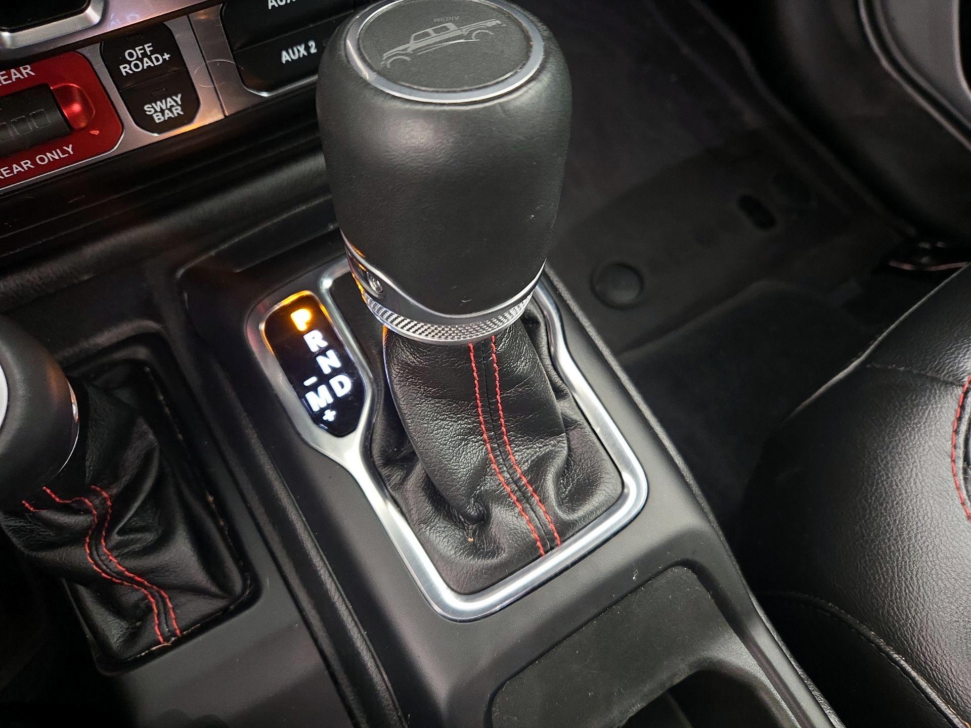 Thumbnail: 2023 Jeep Gladiator - 18