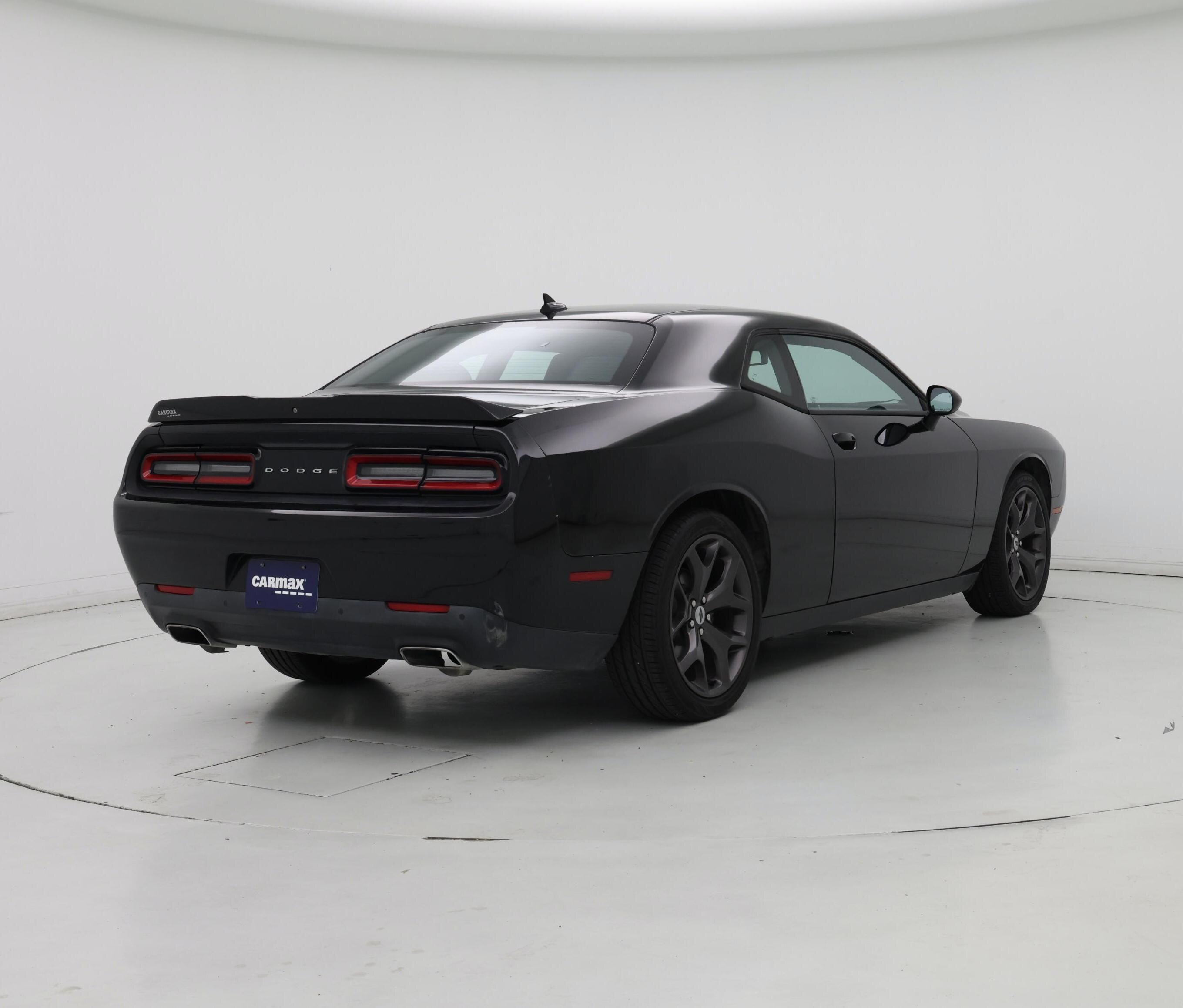 Thumbnail: 2018 Dodge Challenger - 8