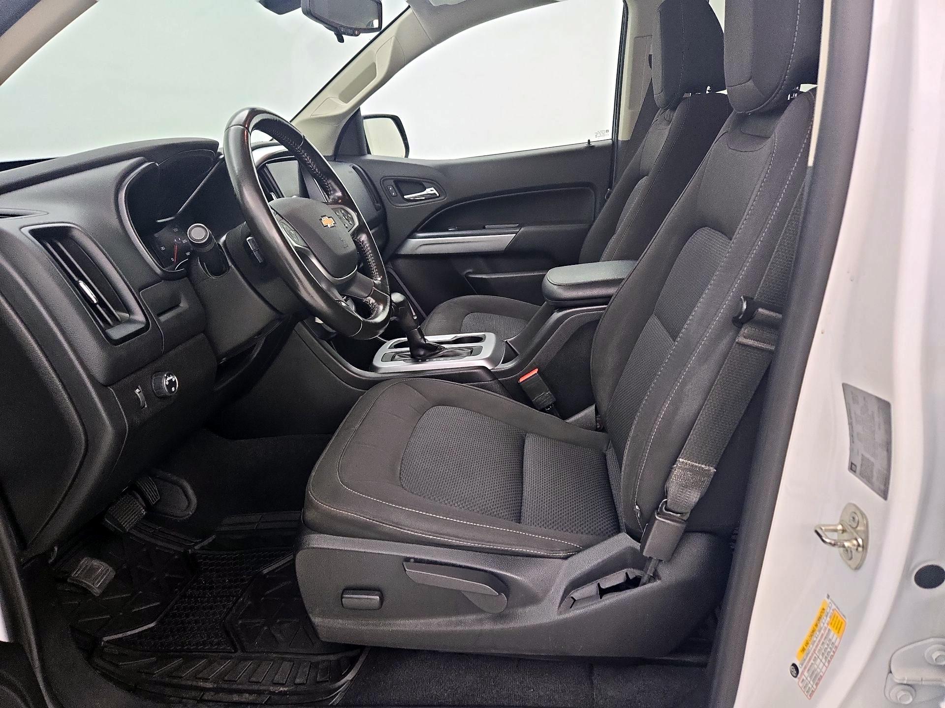 Thumbnail: 2020 Chevrolet Colorado - 11