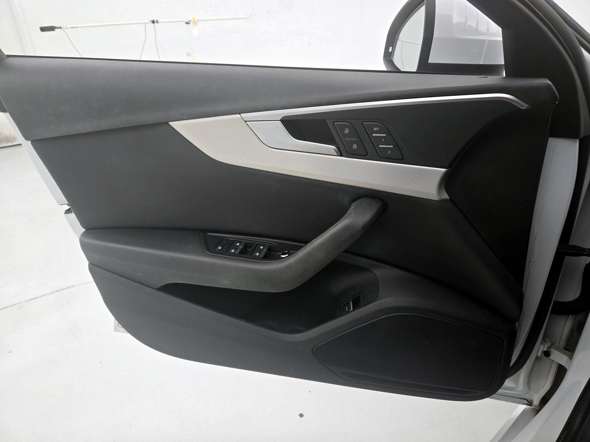 Thumbnail: 2018 Audi A4 - 12