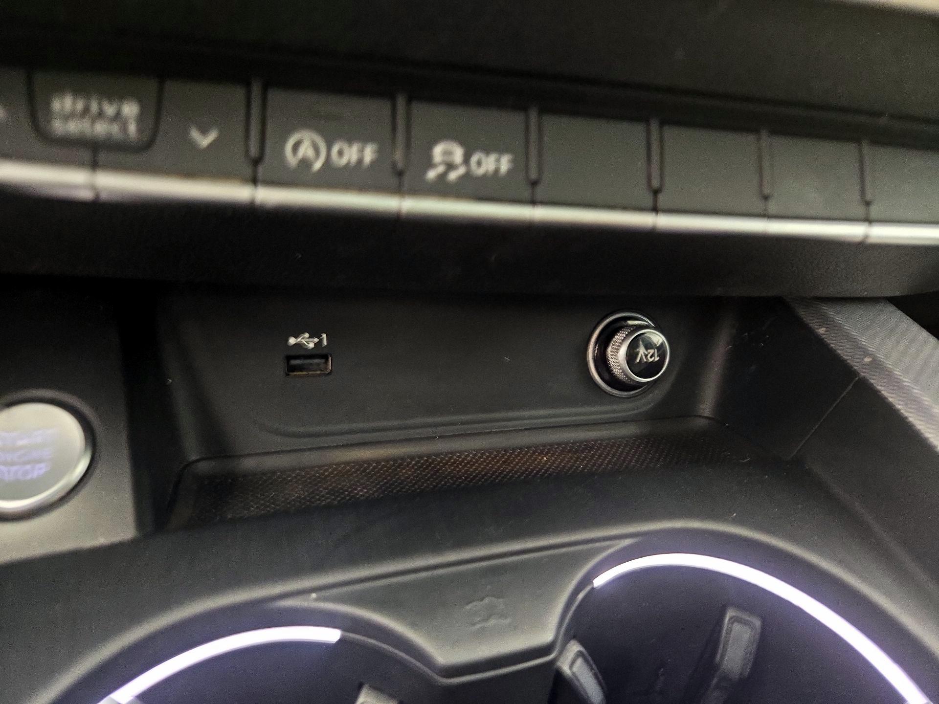 Thumbnail: 2018 Audi A4 - 19