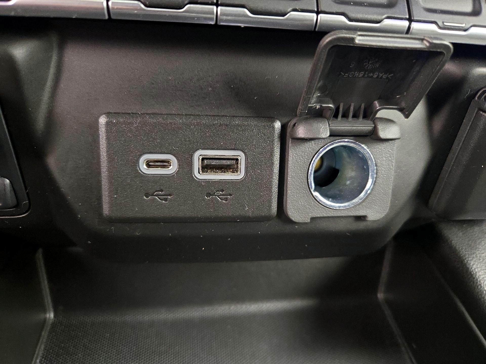 Thumbnail: 2023 GMC Sierra 2500 - 19