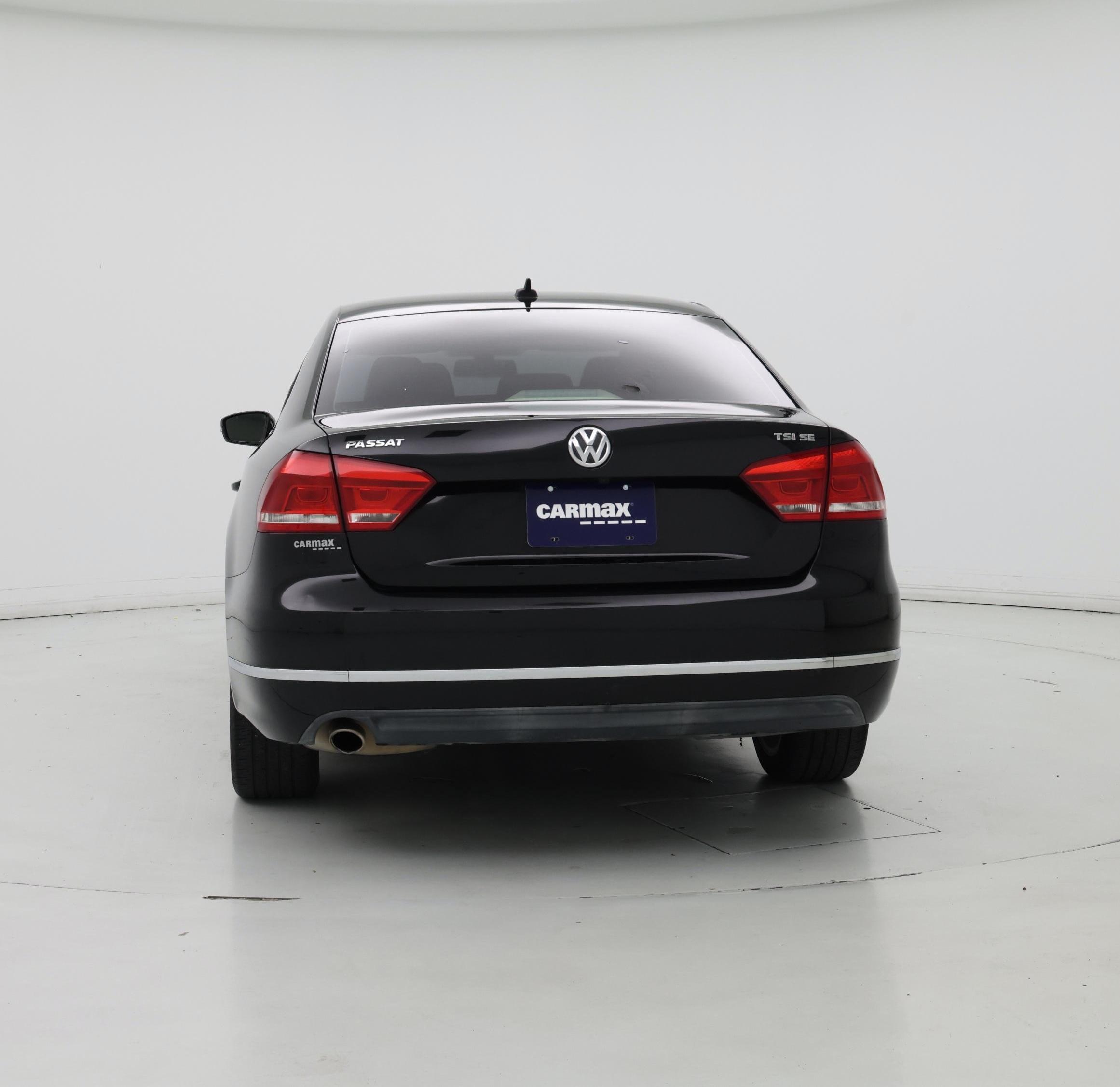 Thumbnail: 2015 Volkswagen Passat - 6