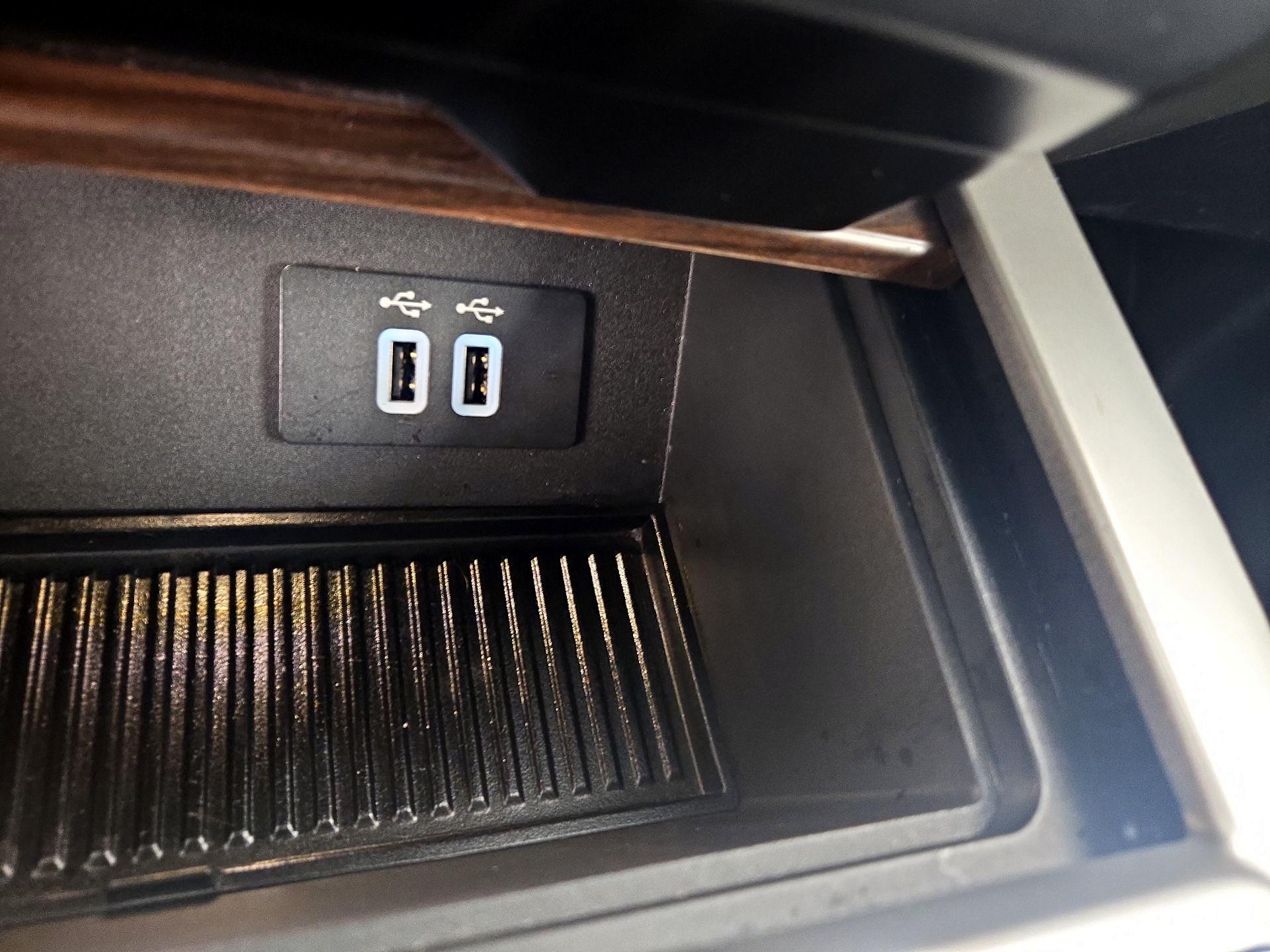 Thumbnail: 2016 Ford F-150 - 19