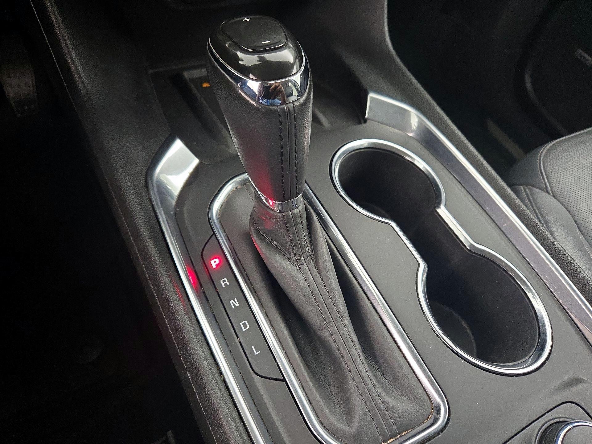 Thumbnail: 2019 Chevrolet Traverse - 18