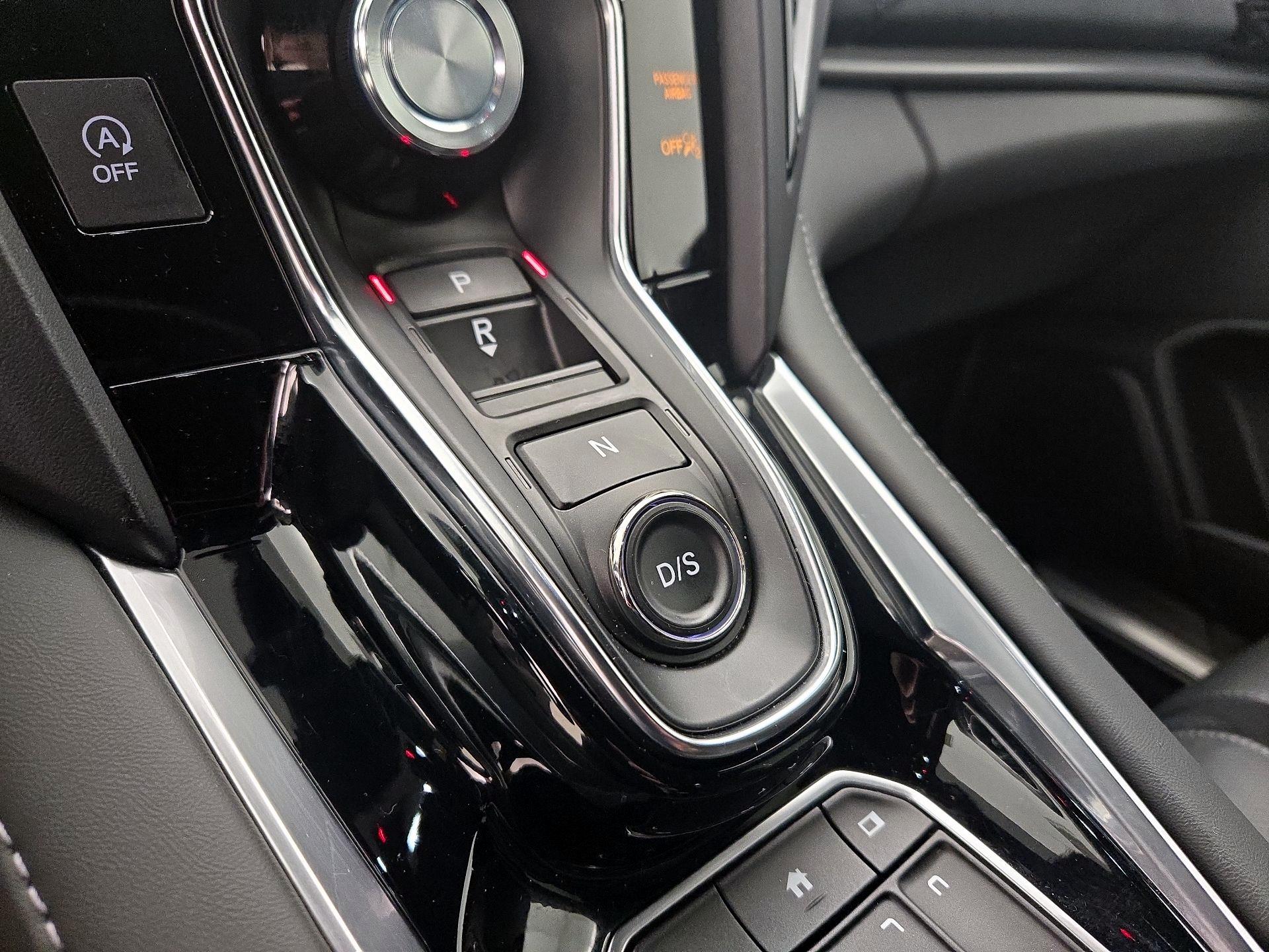 Thumbnail: 2021 Acura RDX - 18