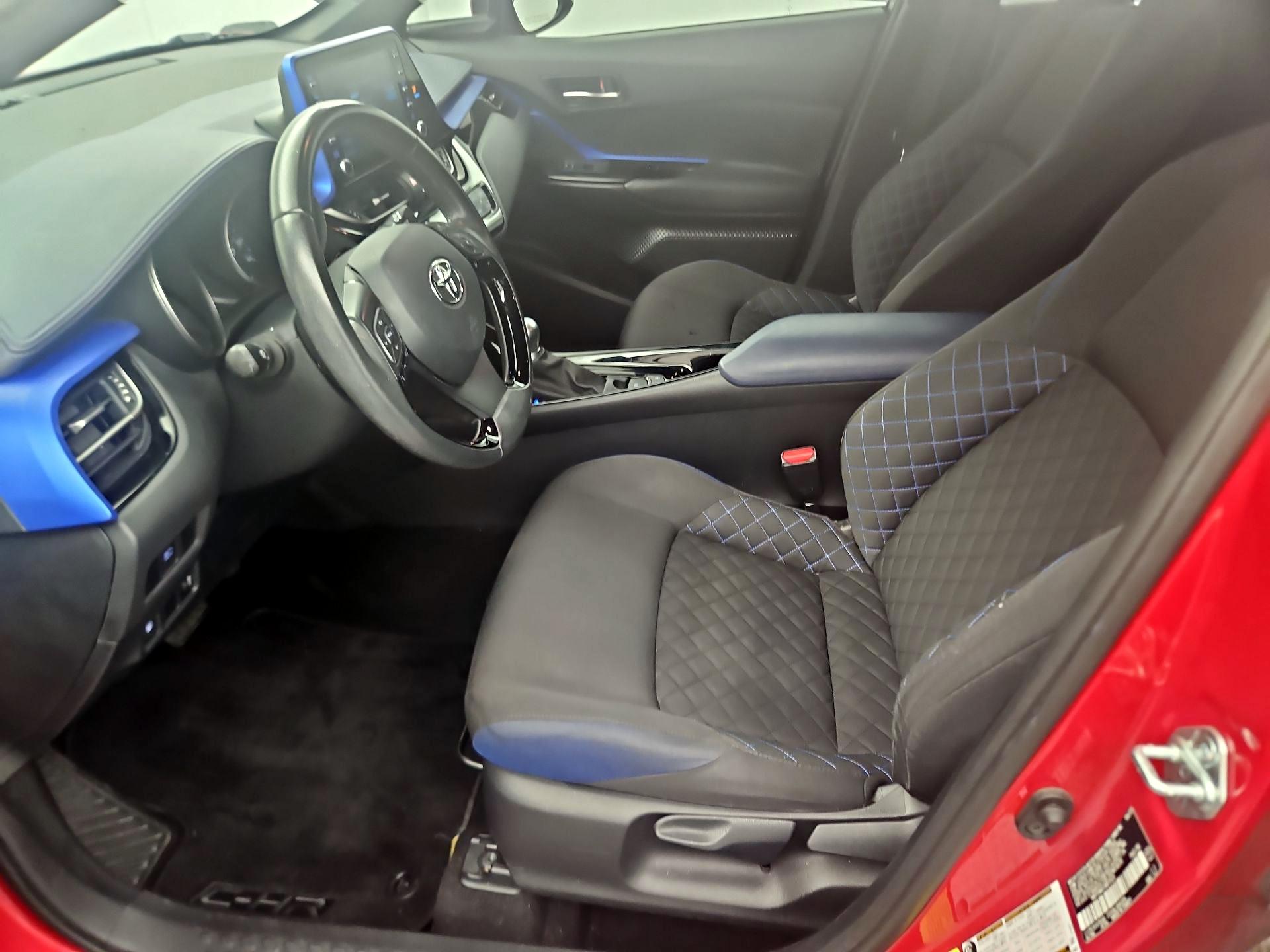 Thumbnail: 2021 Toyota C-HR - 11