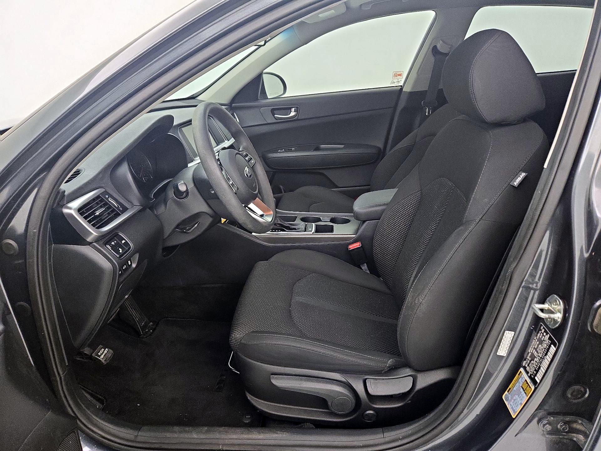 Thumbnail: 2019 Kia Optima - 11