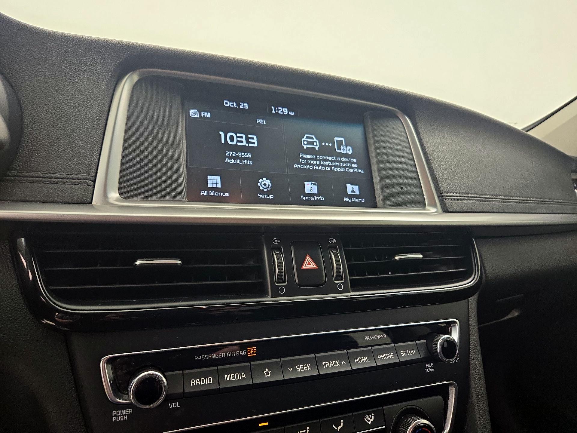 Thumbnail: 2019 Kia Optima - 15