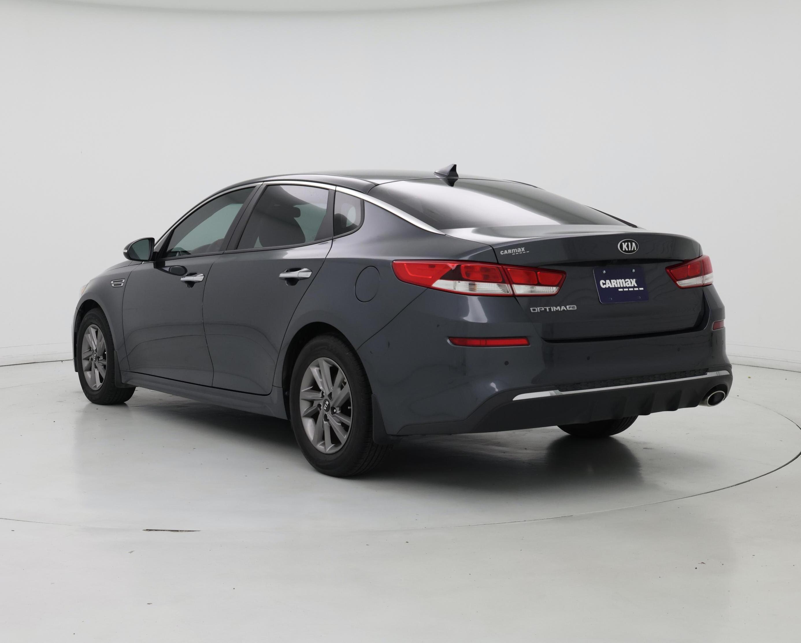 Thumbnail: 2019 Kia Optima - 2