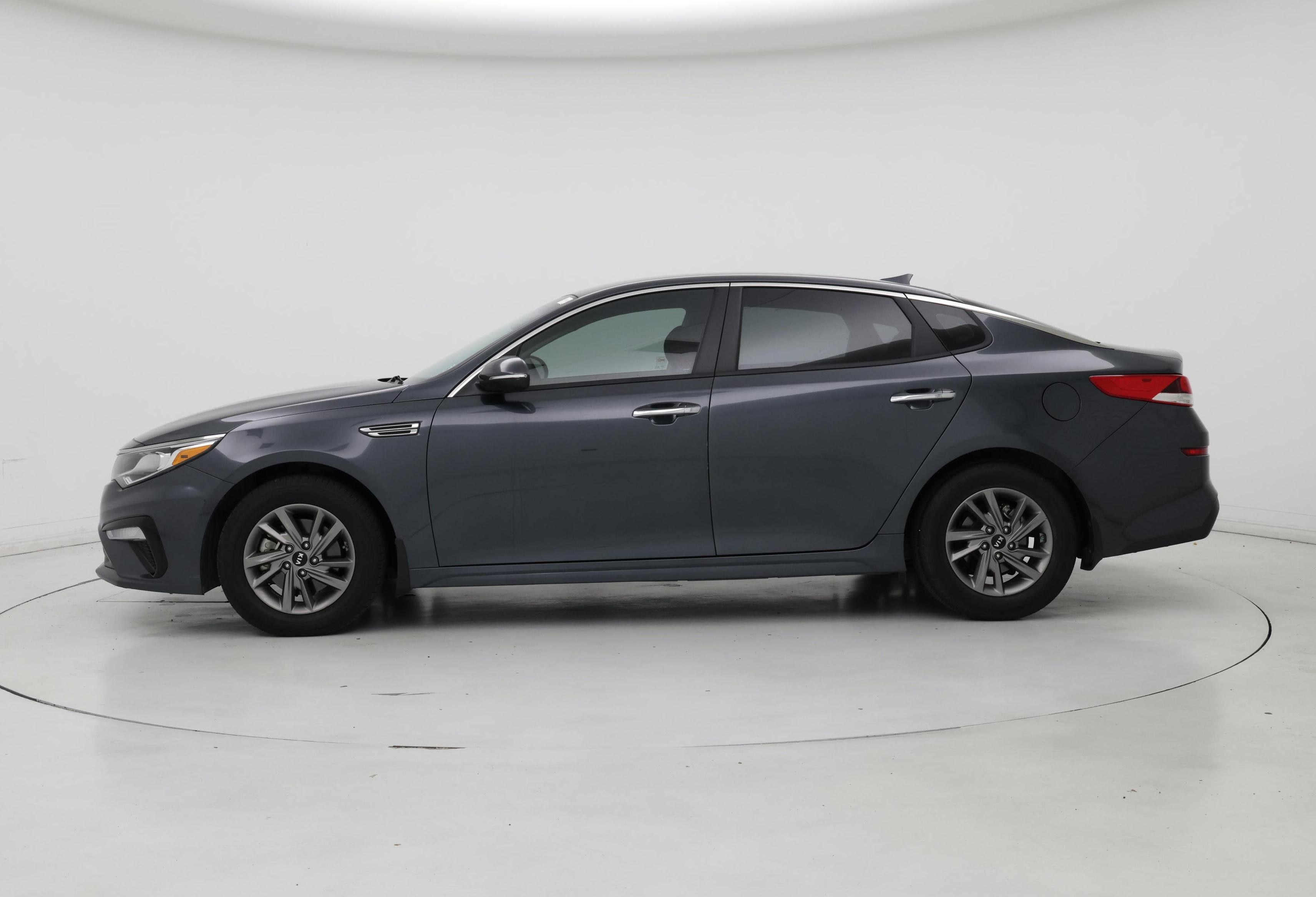 Thumbnail: 2019 Kia Optima - 3