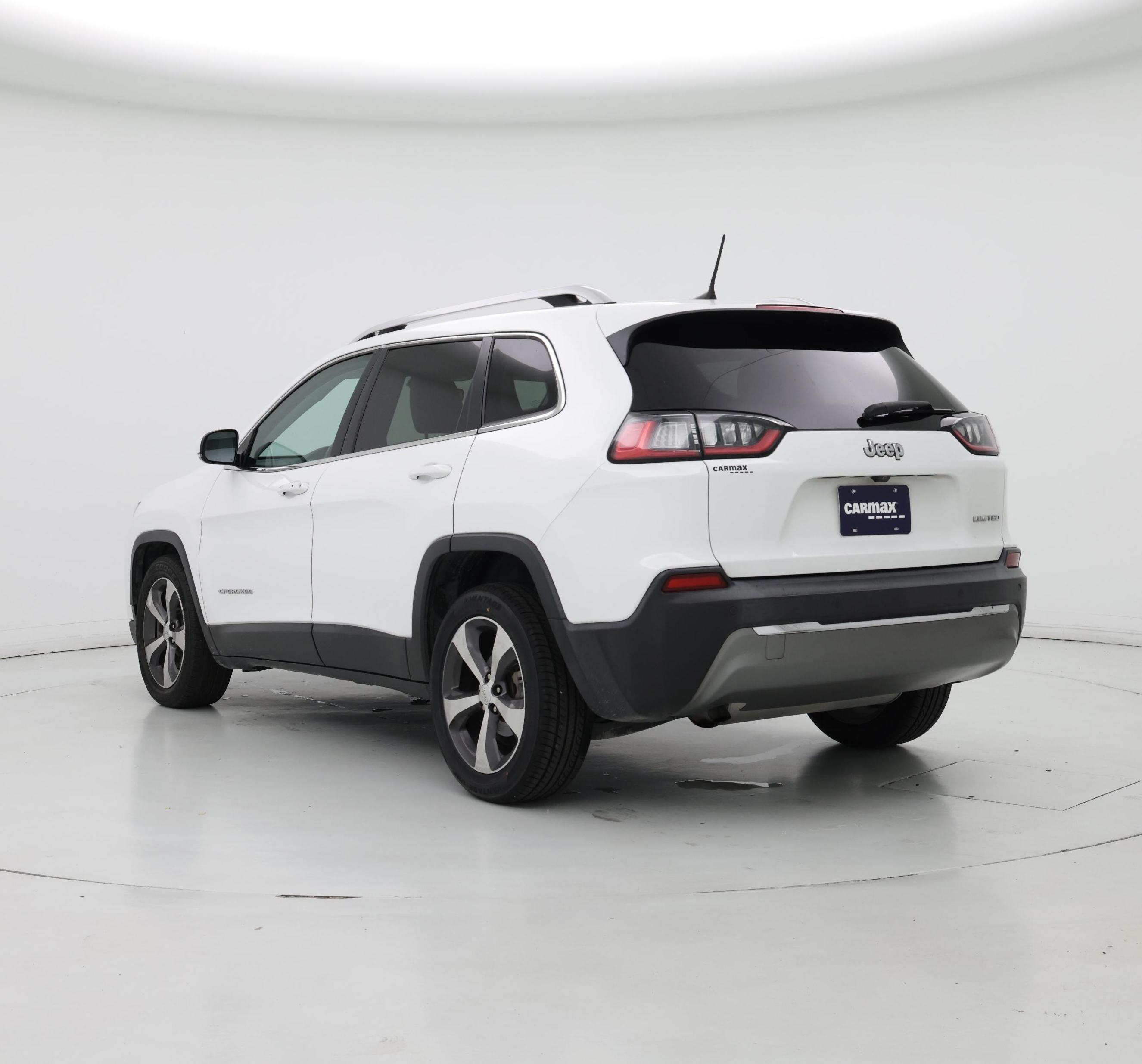 Thumbnail: 2019 Jeep Cherokee - 2