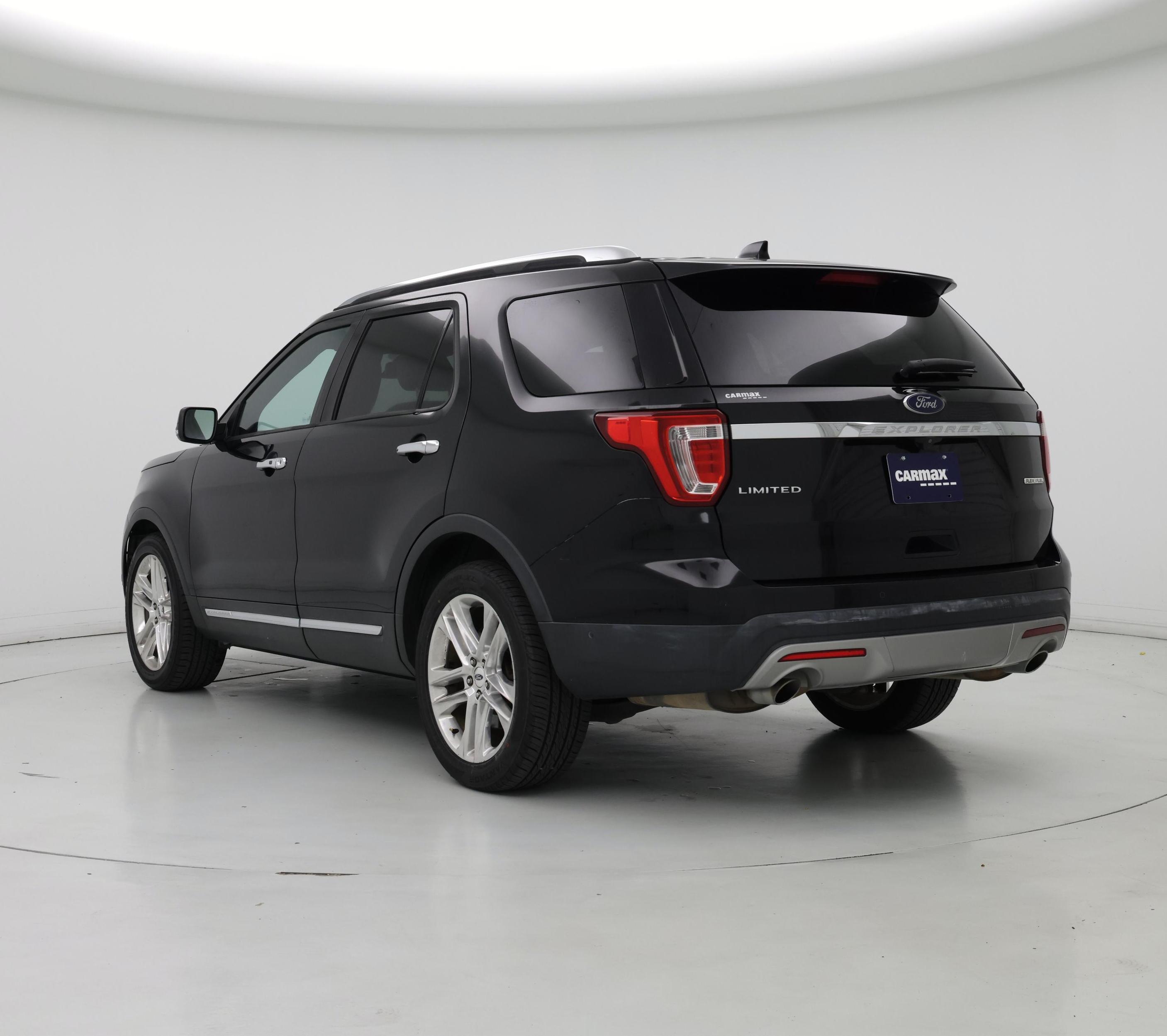 Thumbnail: 2016 Ford Explorer - 2