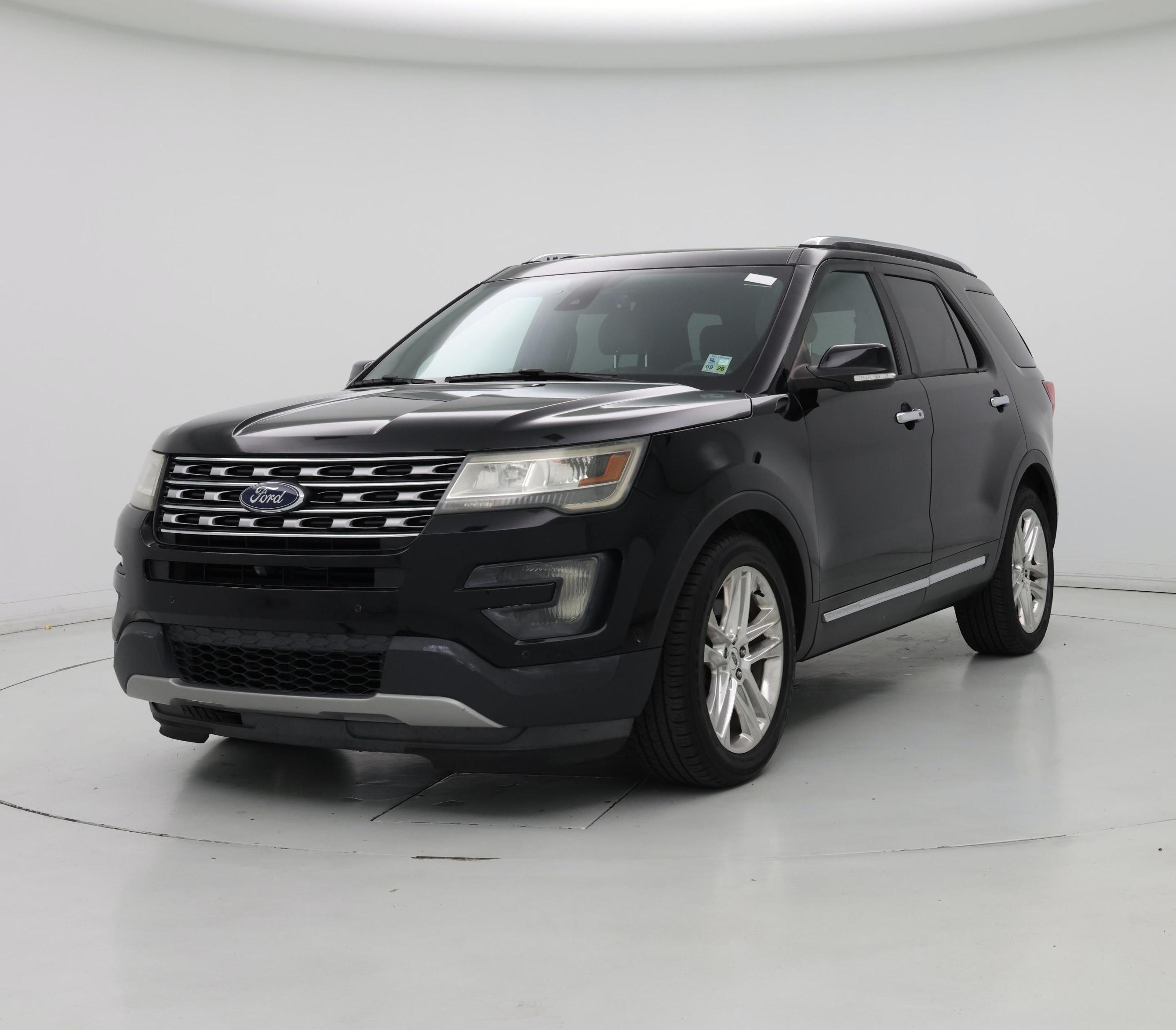 Thumbnail: 2016 Ford Explorer - 4