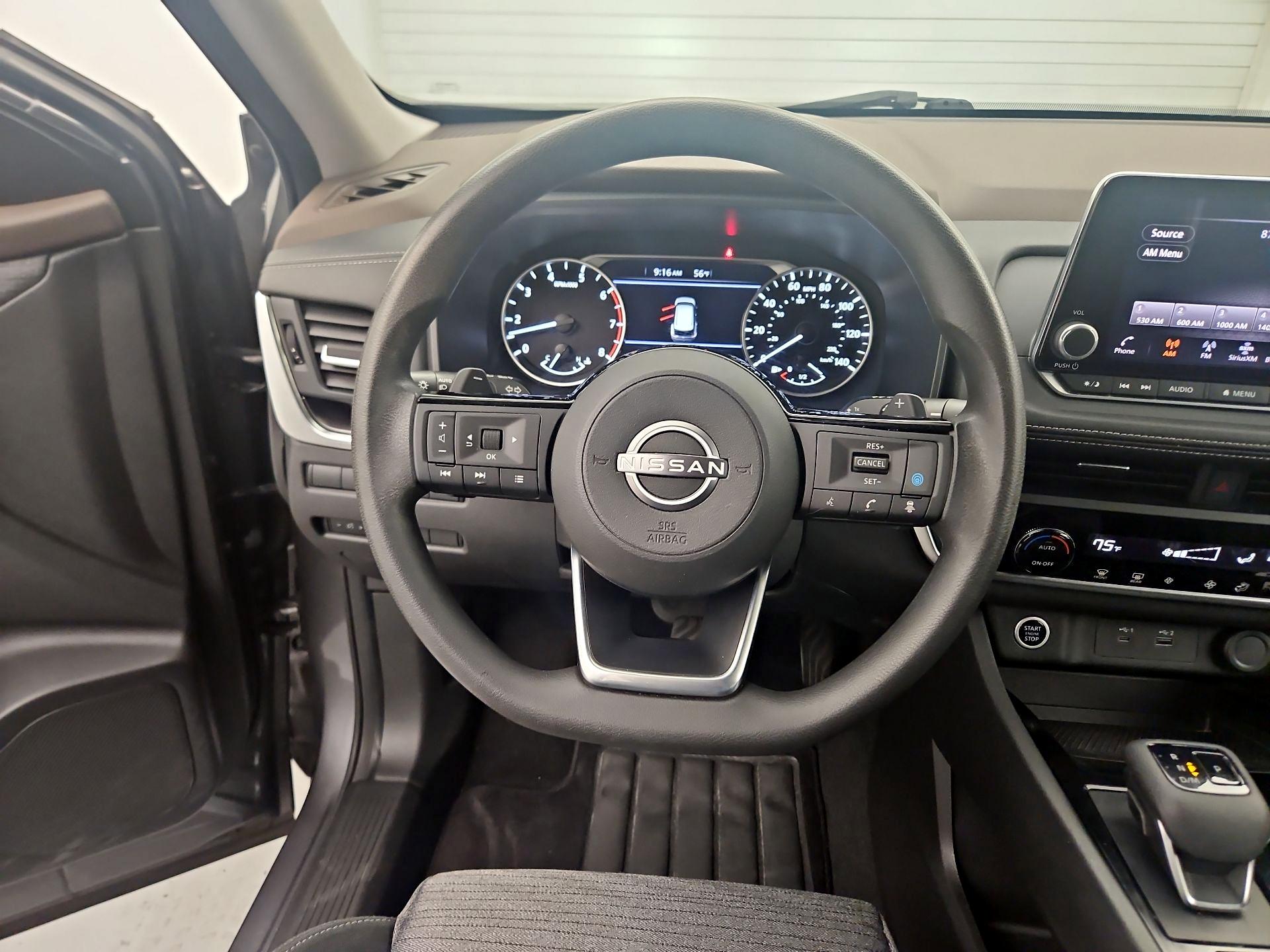 Thumbnail: 2023 Nissan Rogue - 10