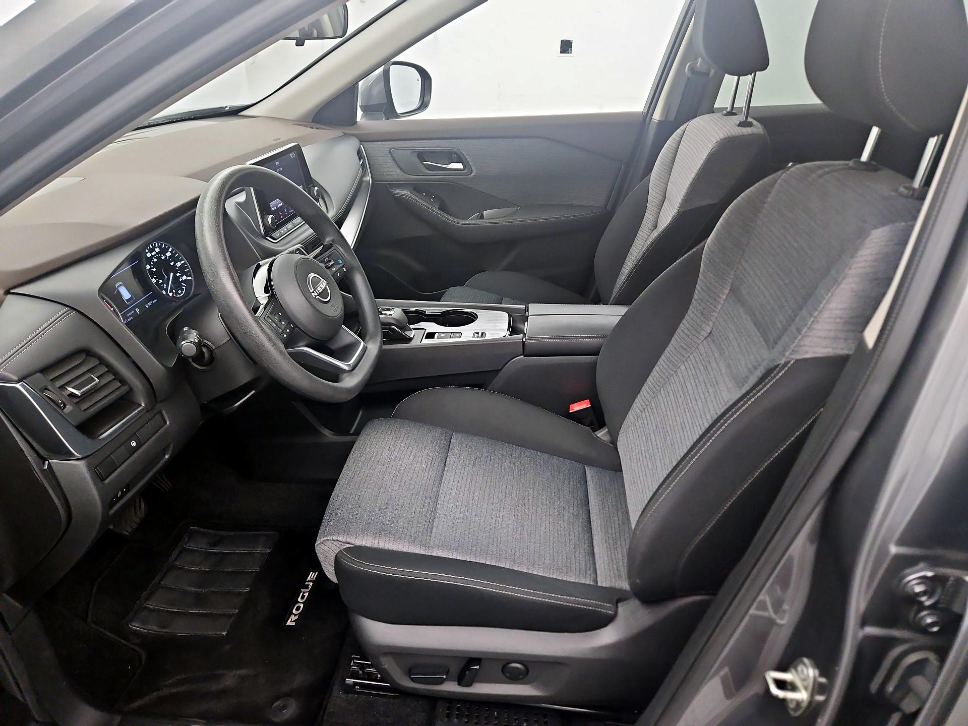 Thumbnail: 2023 Nissan Rogue - 11