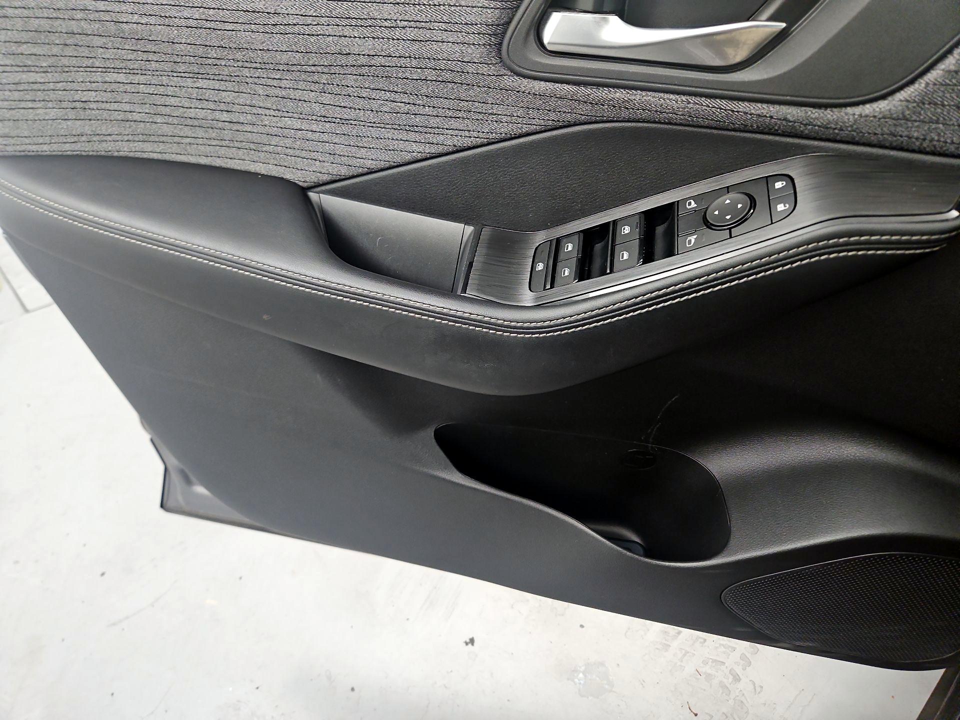 Thumbnail: 2023 Nissan Rogue - 12