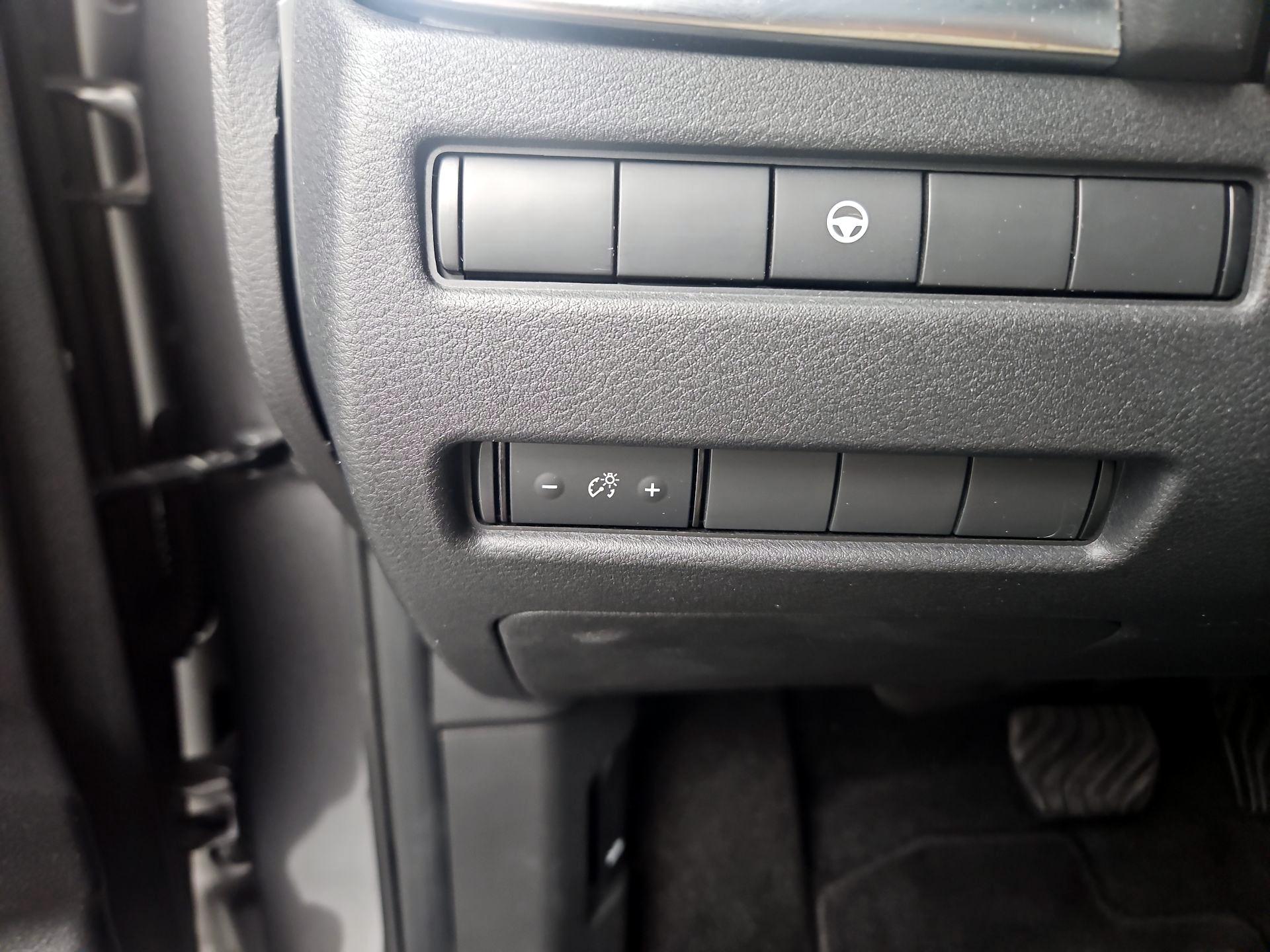 Thumbnail: 2023 Nissan Rogue - 13