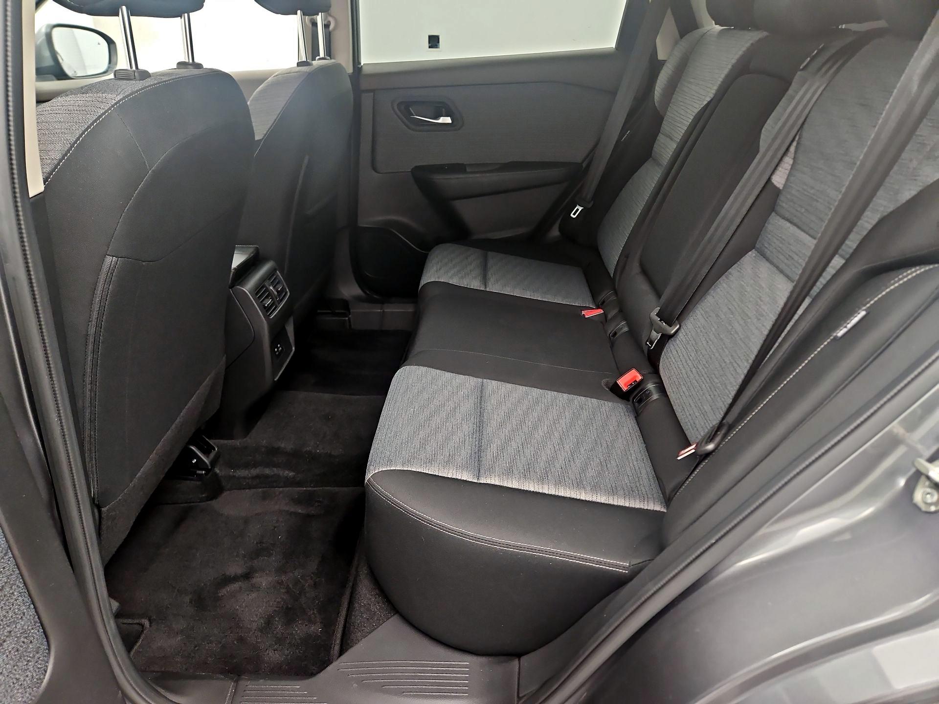 Thumbnail: 2023 Nissan Rogue - 19