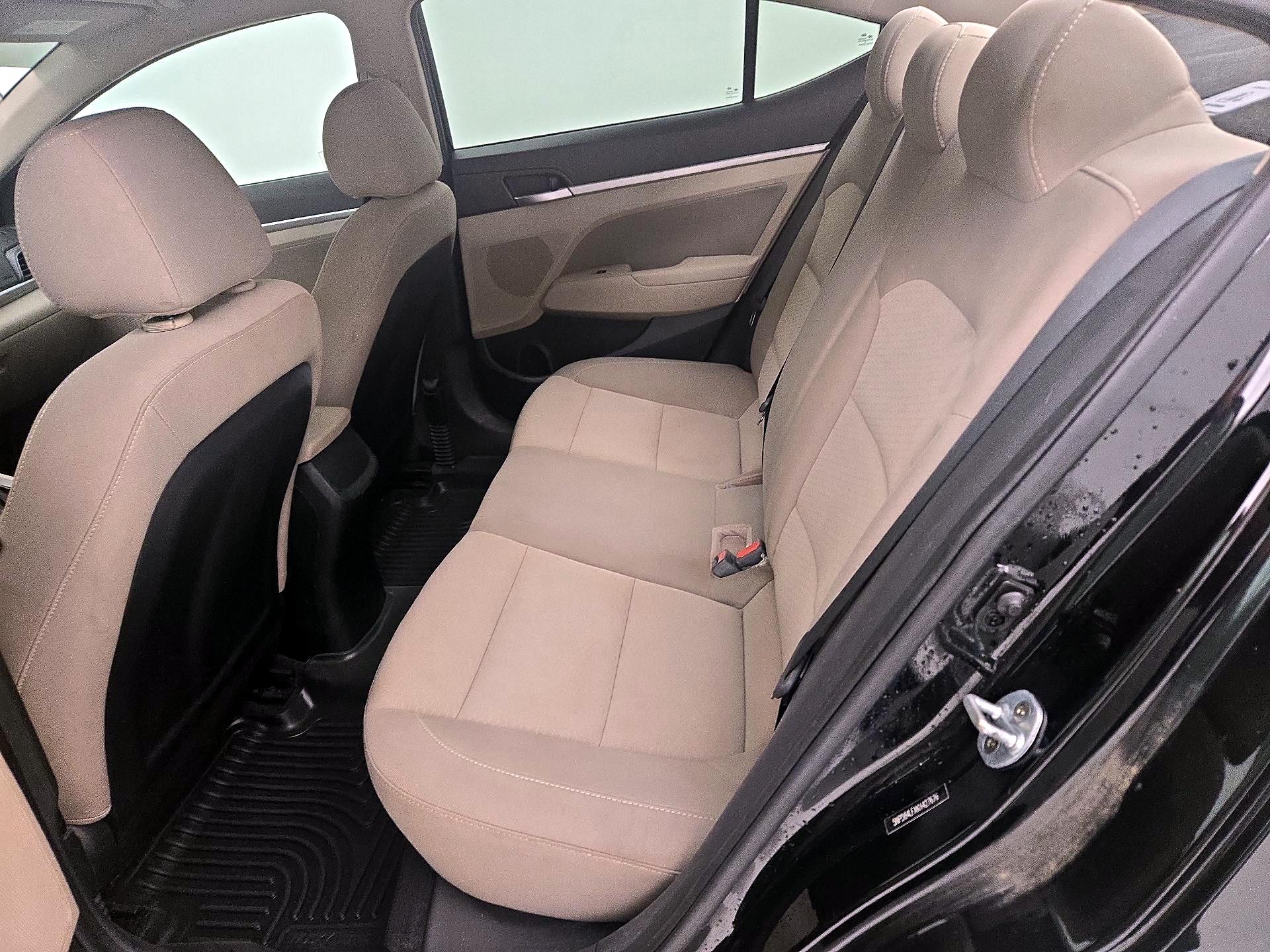 Thumbnail: 2019 Hyundai Elantra - 19