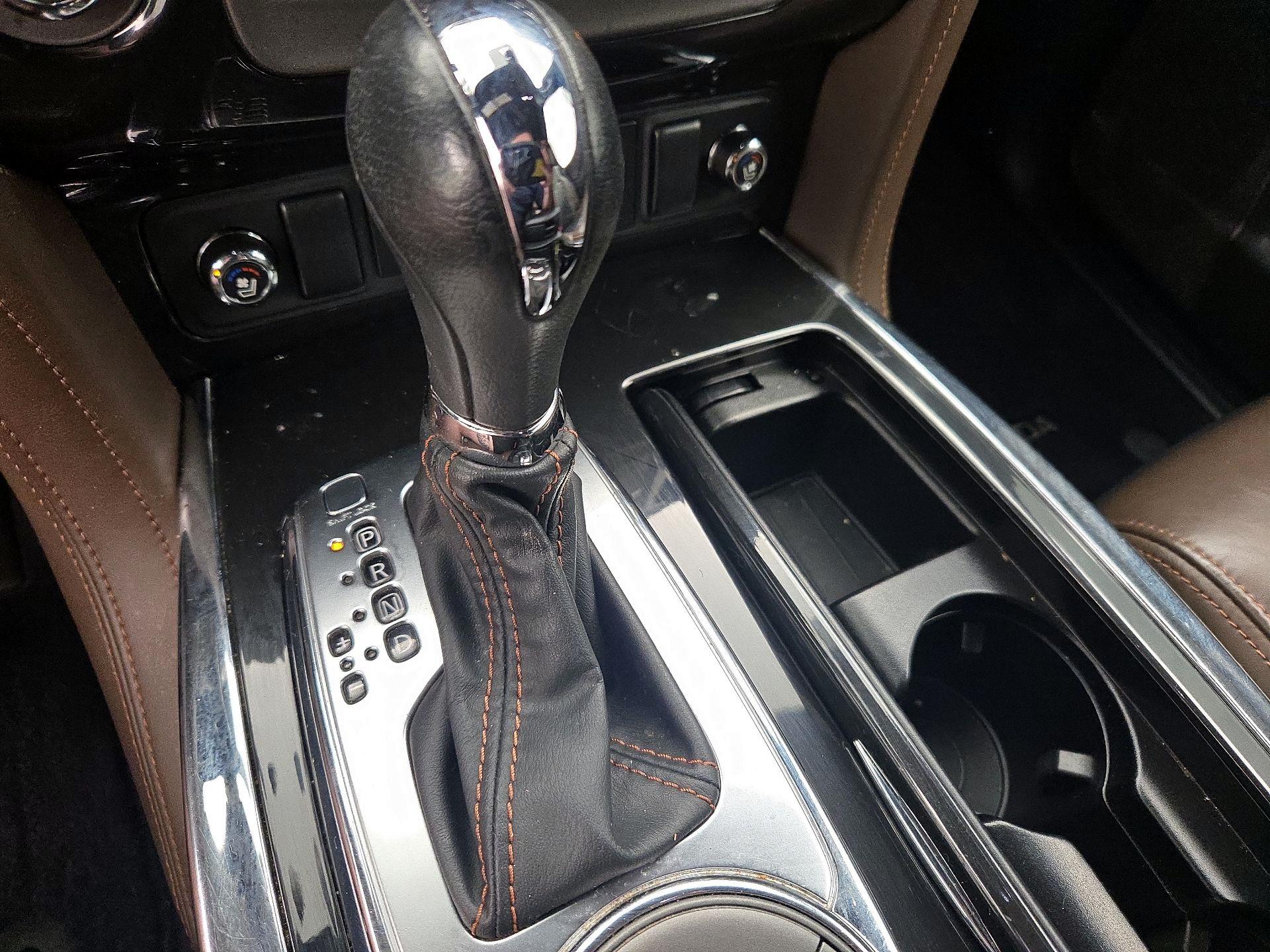 Thumbnail: 2020 Nissan Armada - 18