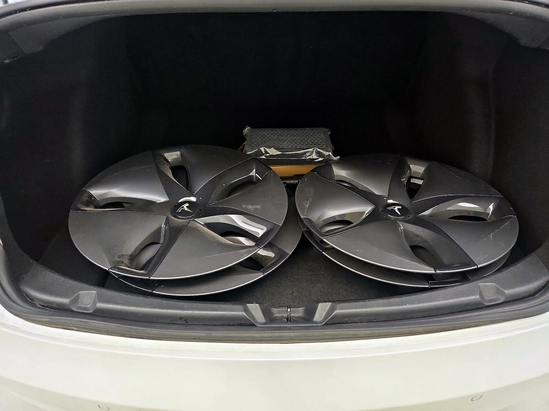 Thumbnail: 2020 Tesla Model 3 - 19