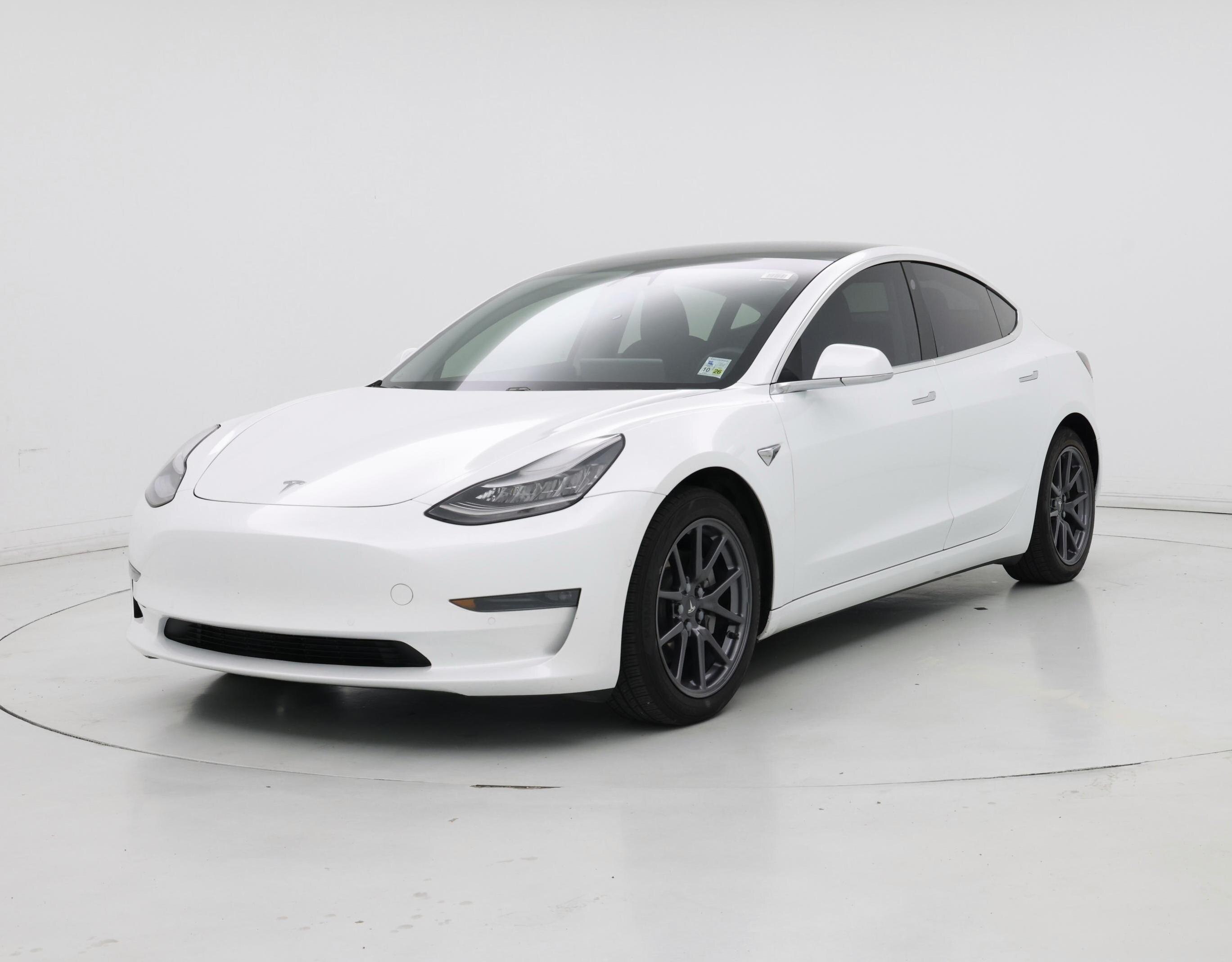 Thumbnail: 2020 Tesla Model 3 - 4