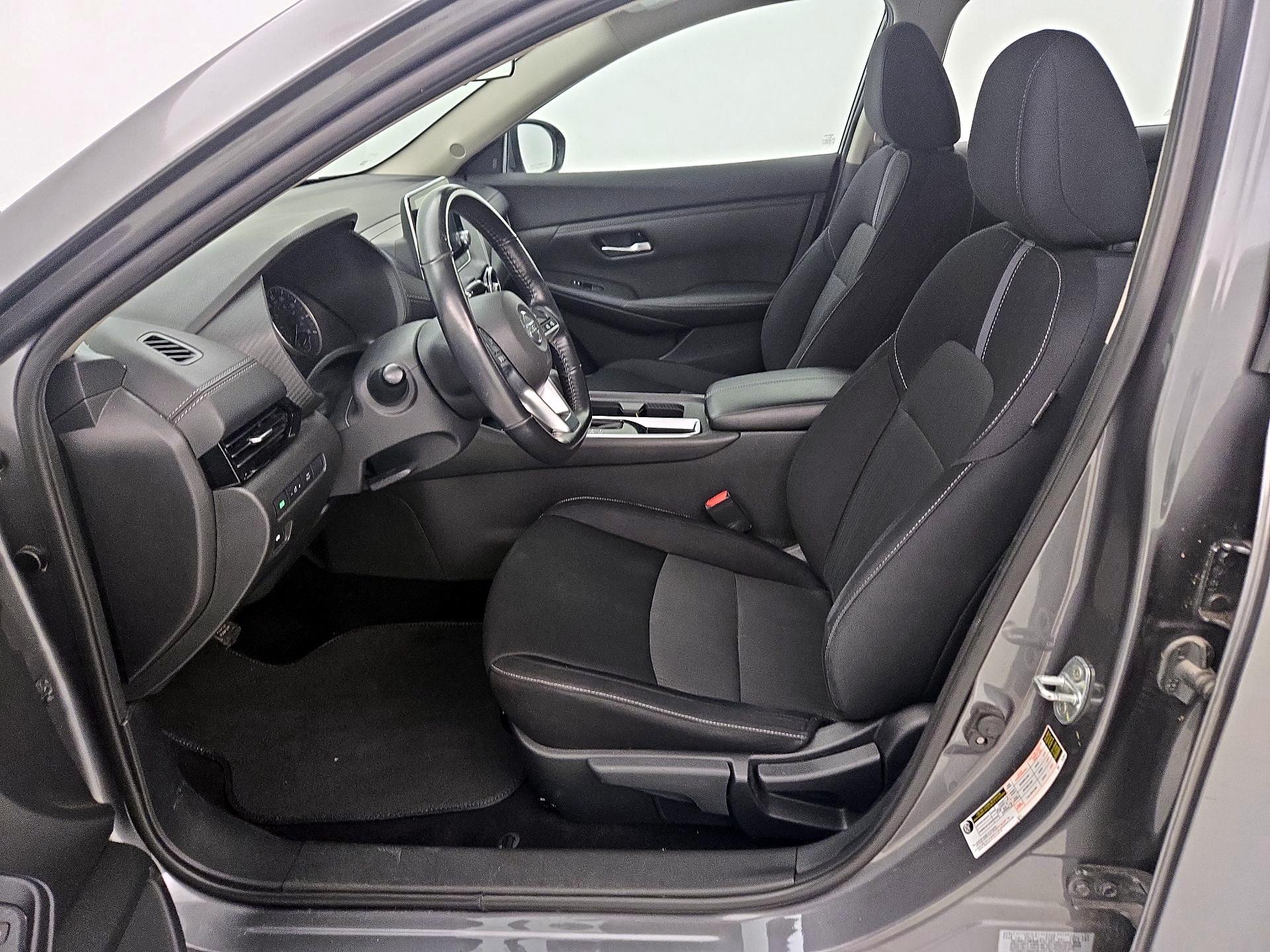 Thumbnail: 2021 Nissan Sentra - 11