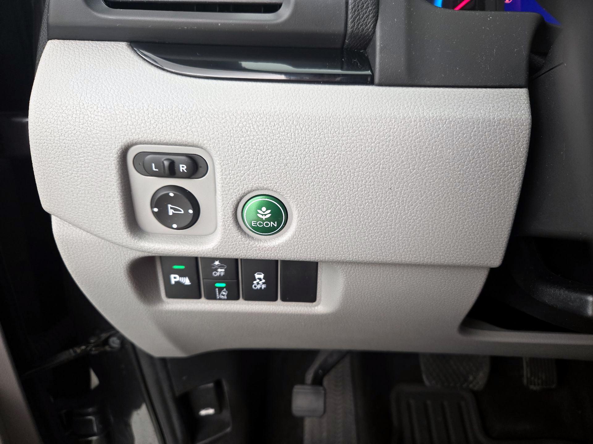 Thumbnail: 2021 Honda Pilot - 13