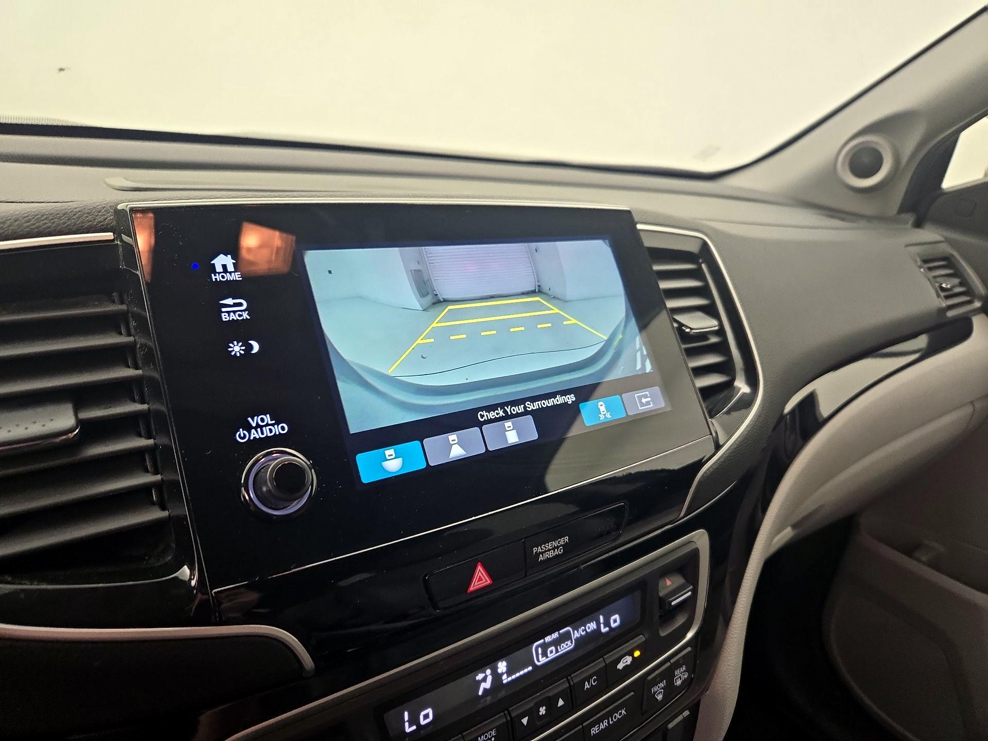 Thumbnail: 2021 Honda Pilot - 15