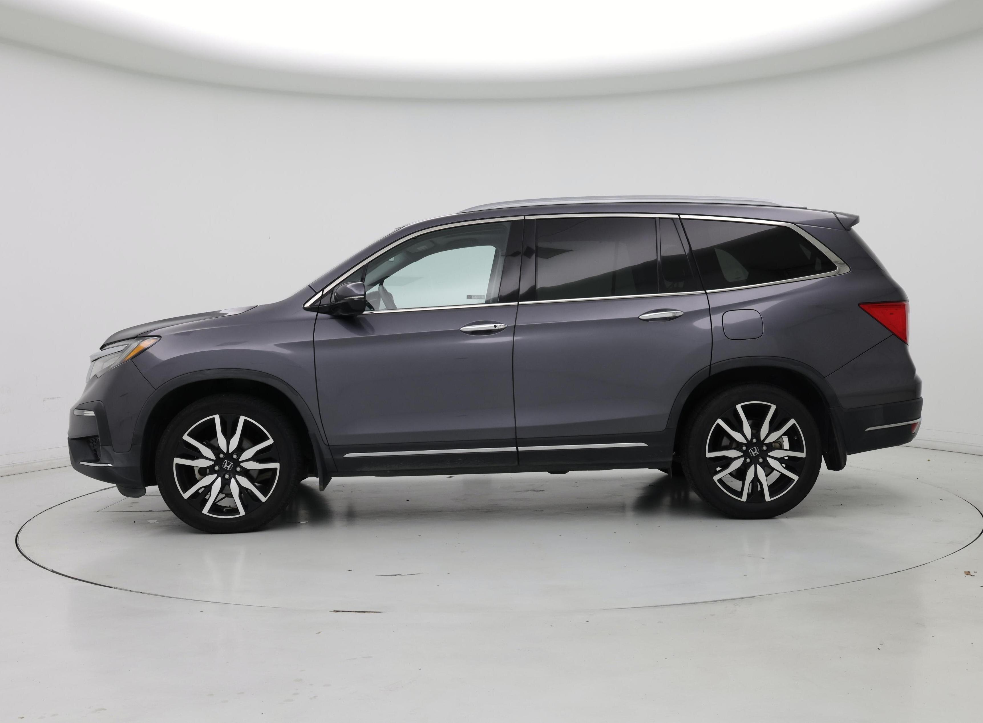 Thumbnail: 2021 Honda Pilot - 3